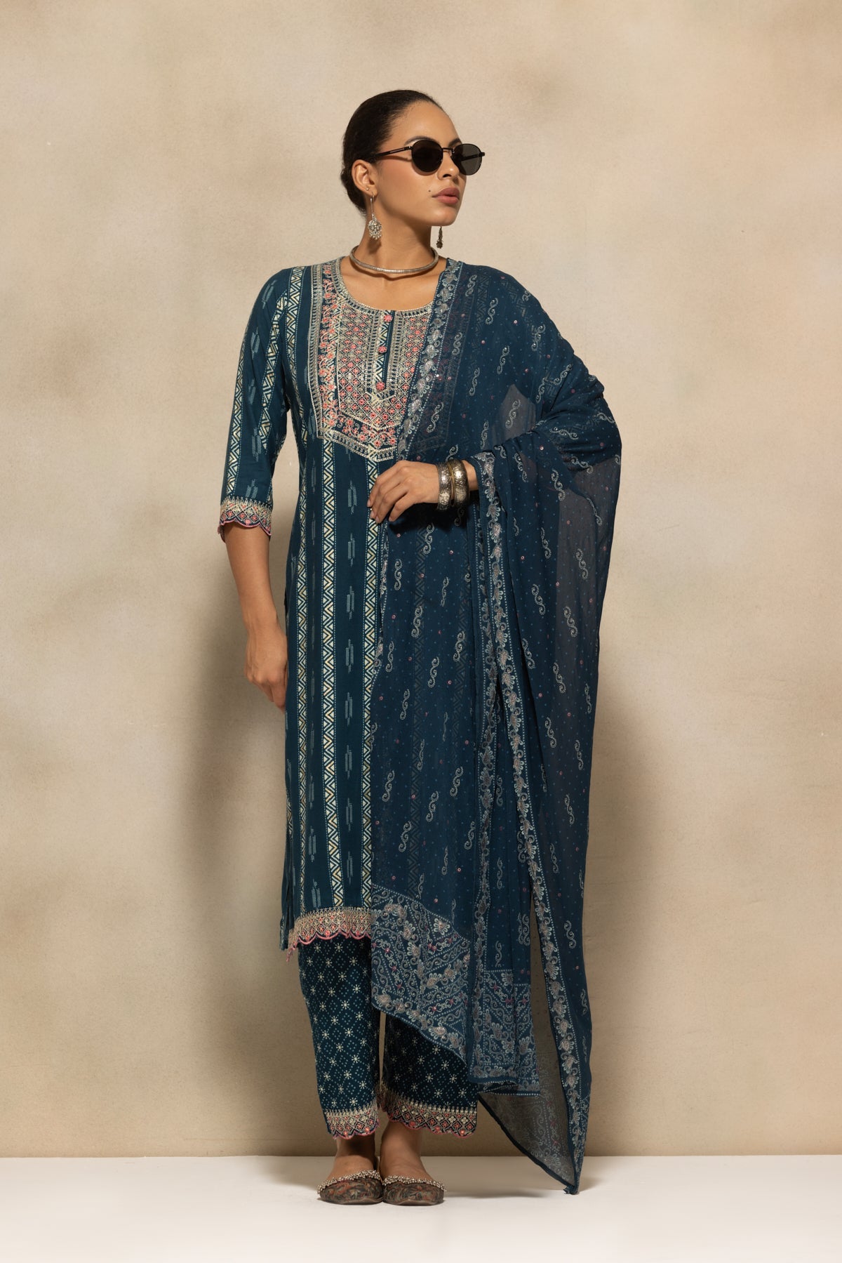 Blue Embroidered Kurta 3 Pcs Set
