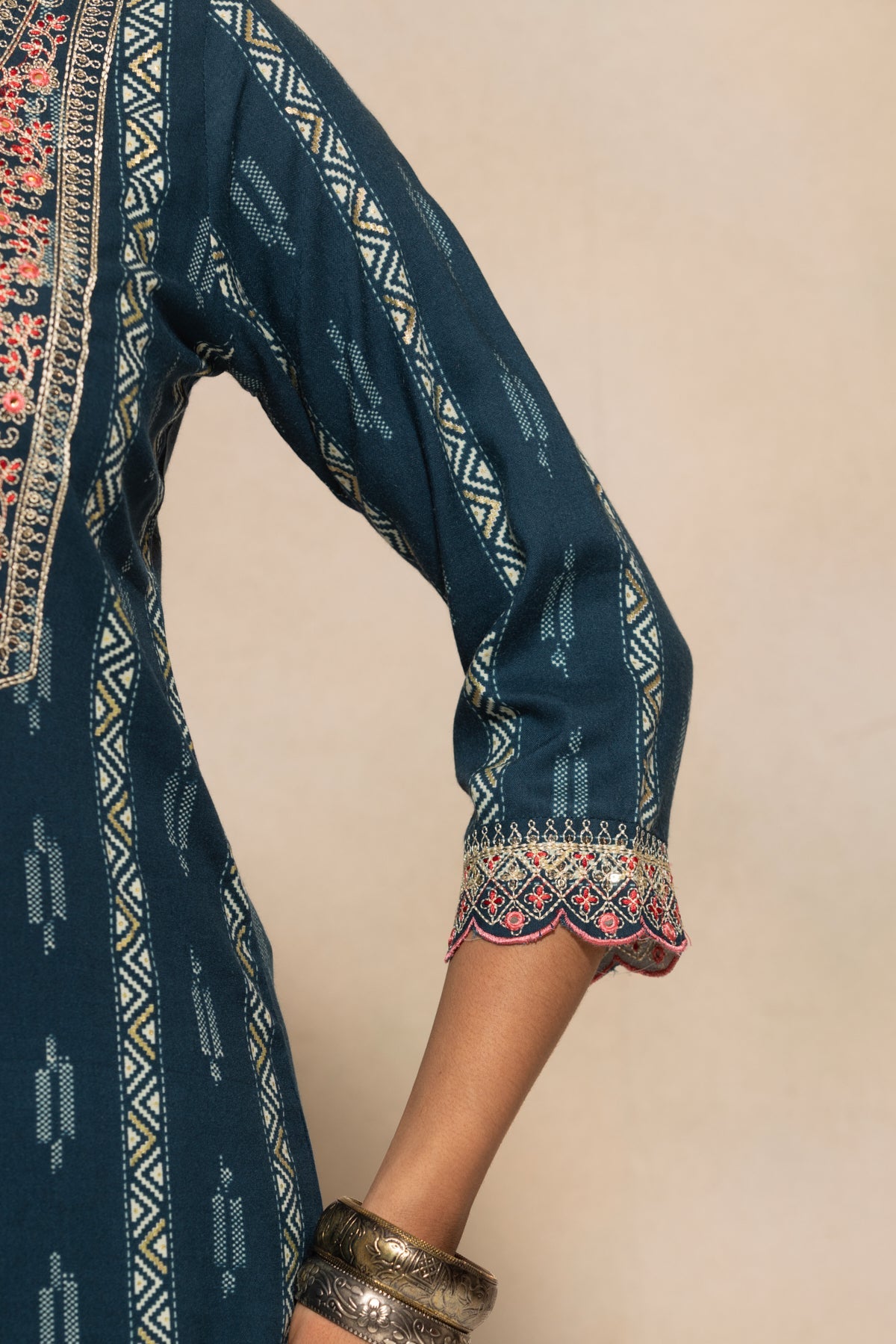 Blue Embroidered Kurta 3 Pcs Set
