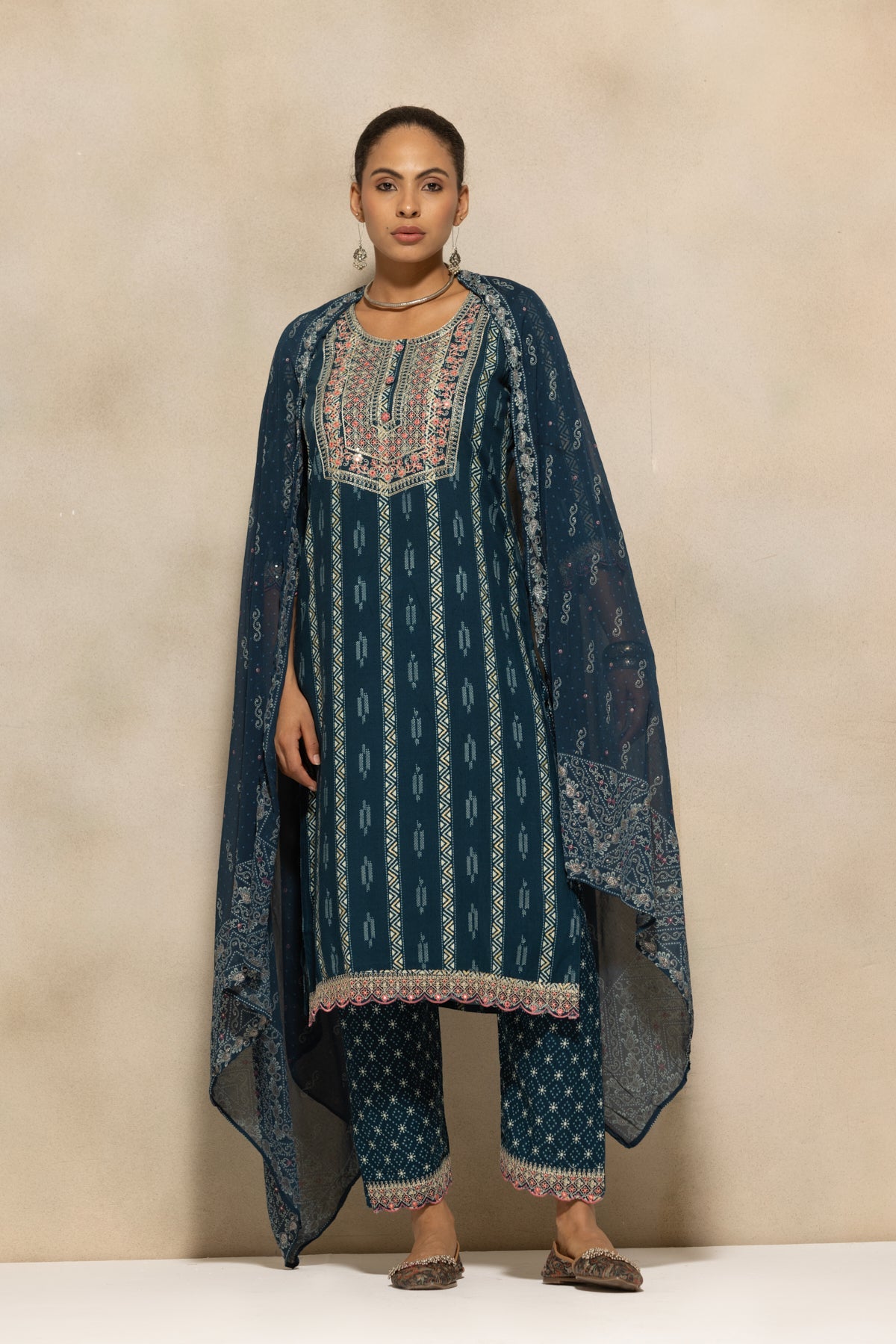 Blue Embroidered Kurta 3 Pcs Set