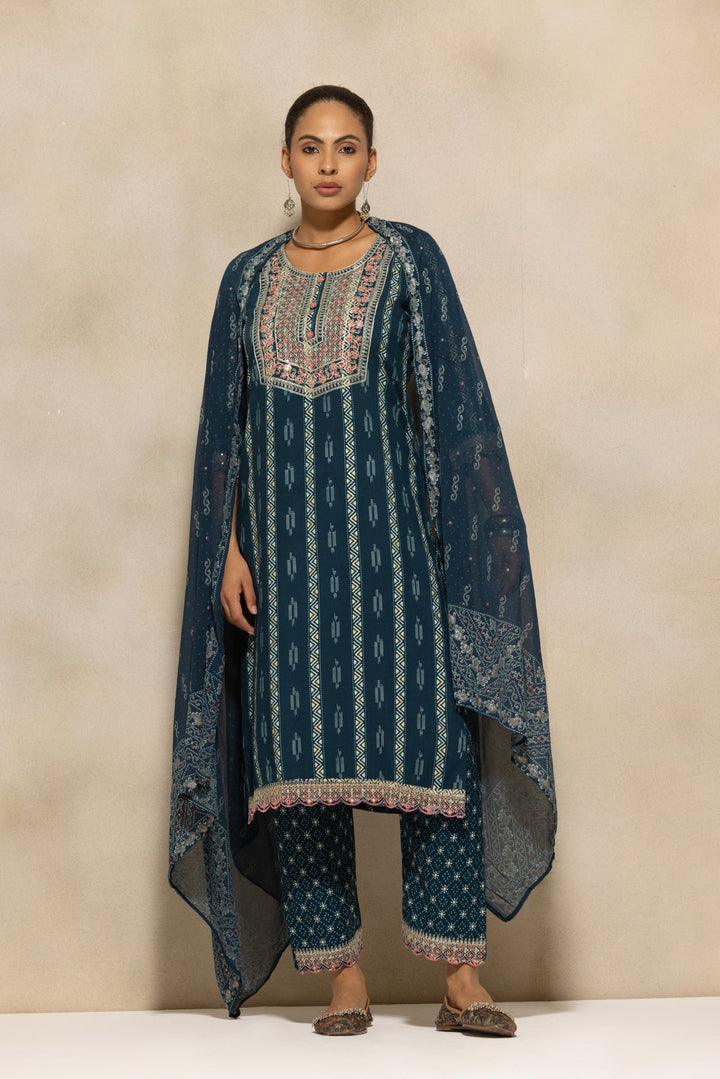Blue Embroidered Kurta 3 Pcs Set