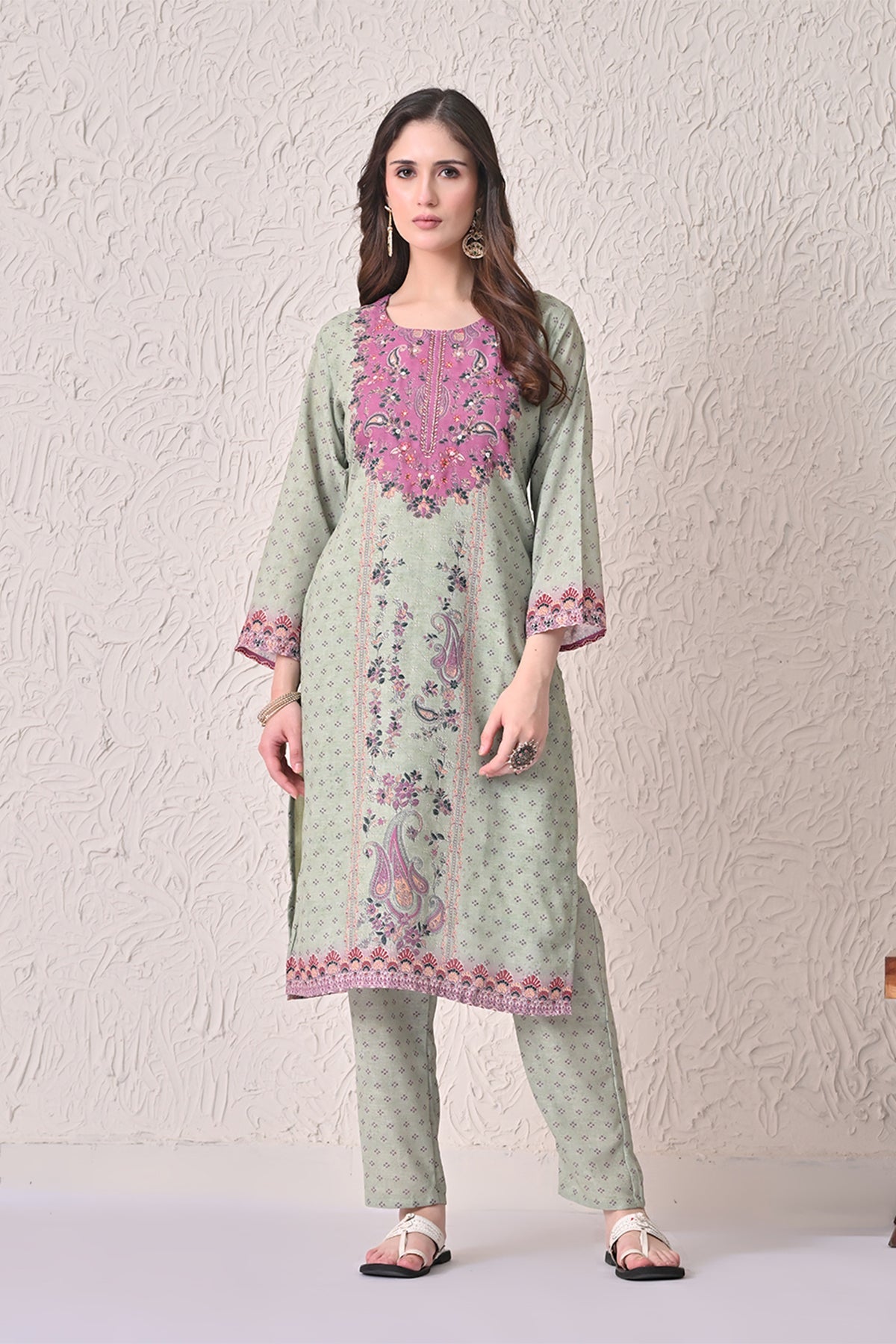 Light Green Paisley Printed Kurta 3 Pcs Set