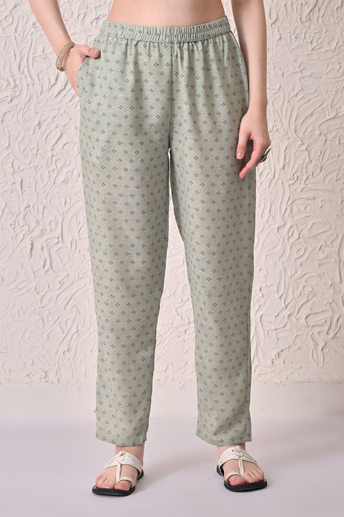 Light Green Paisley Printed Kurta 3 Pcs Set