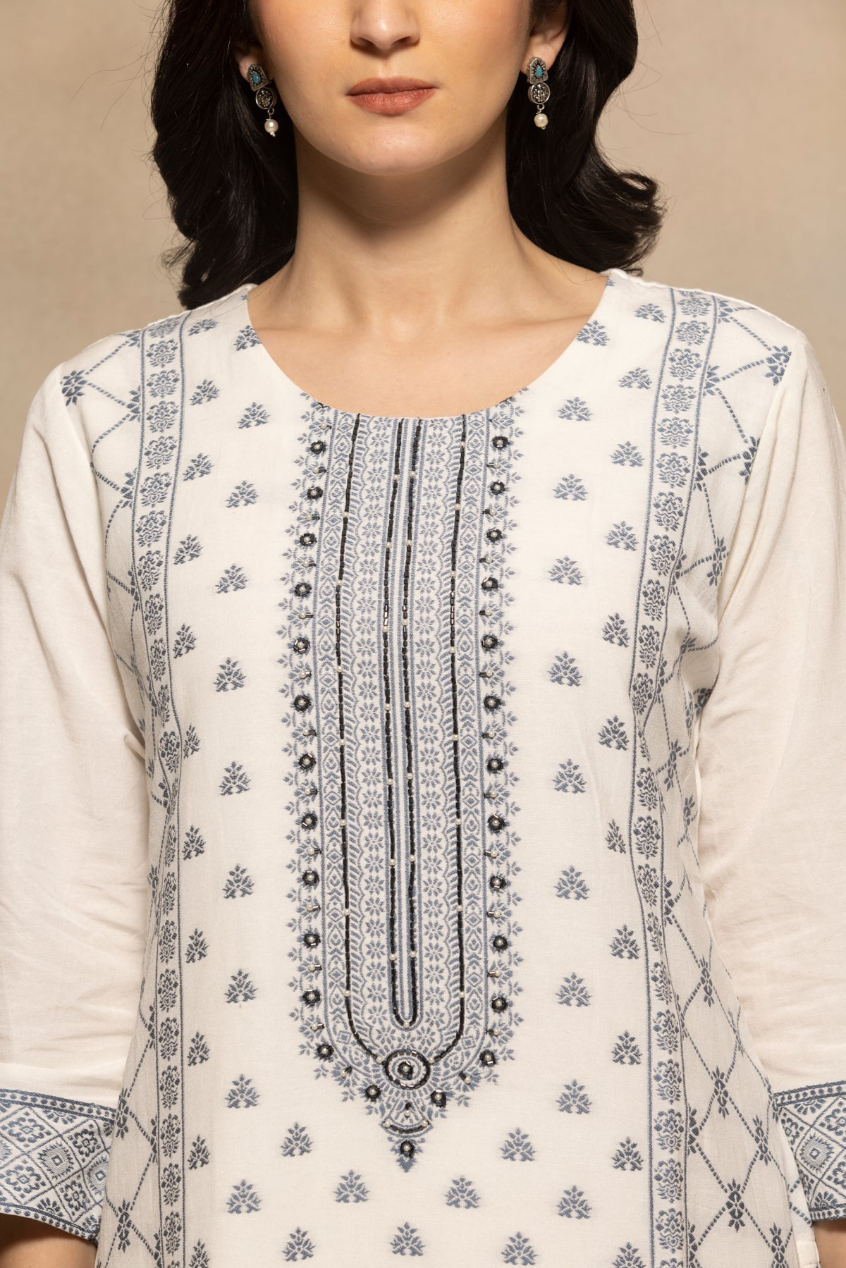 Cream Embellished Kurta 3 Pcs Set