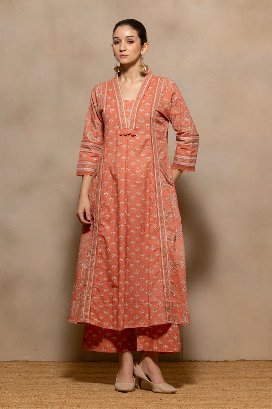 Peach Floral Printed Flared Kurta 3 Pcs Set
