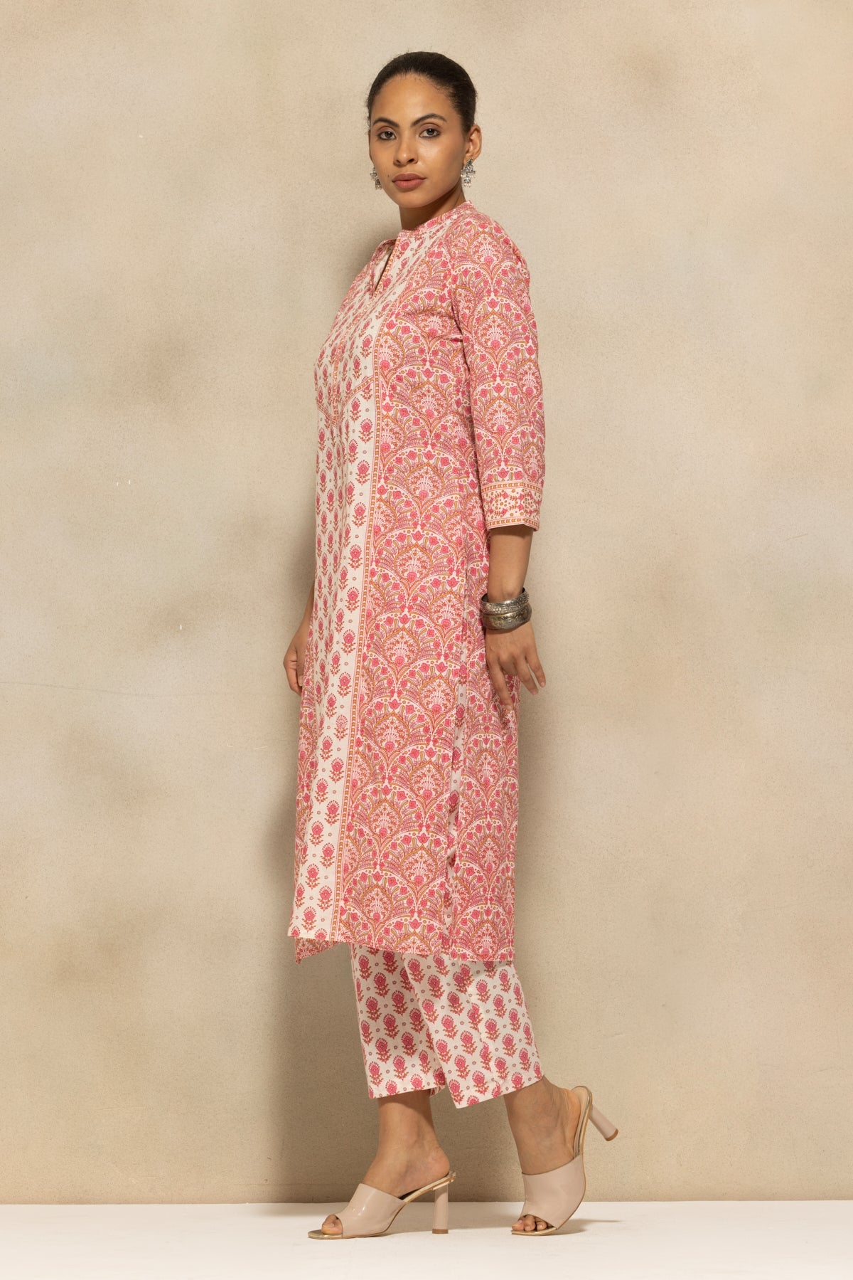 Pink Printed Kurta 2 Pcs Set