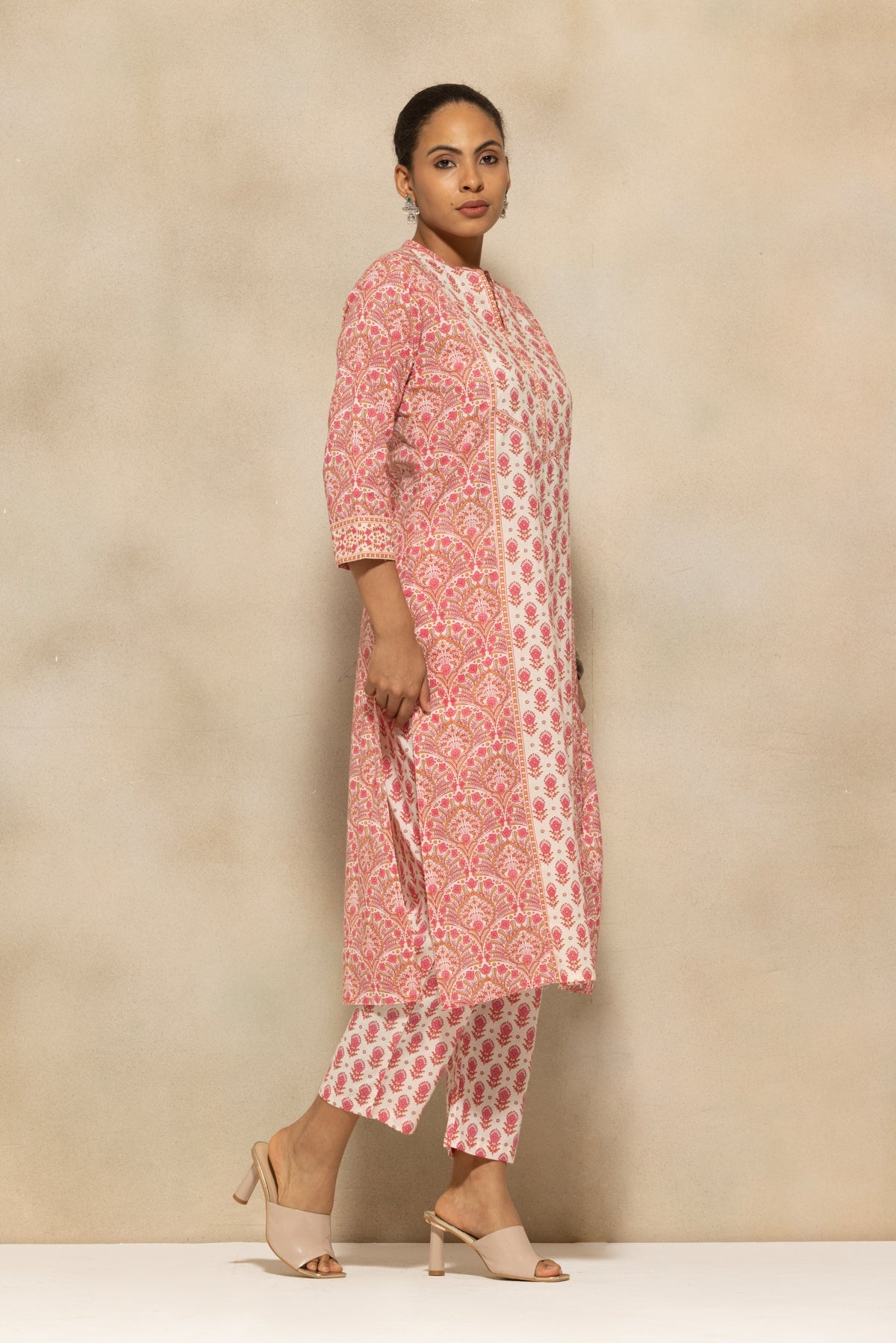 Pink Printed Kurta 2 Pcs Set