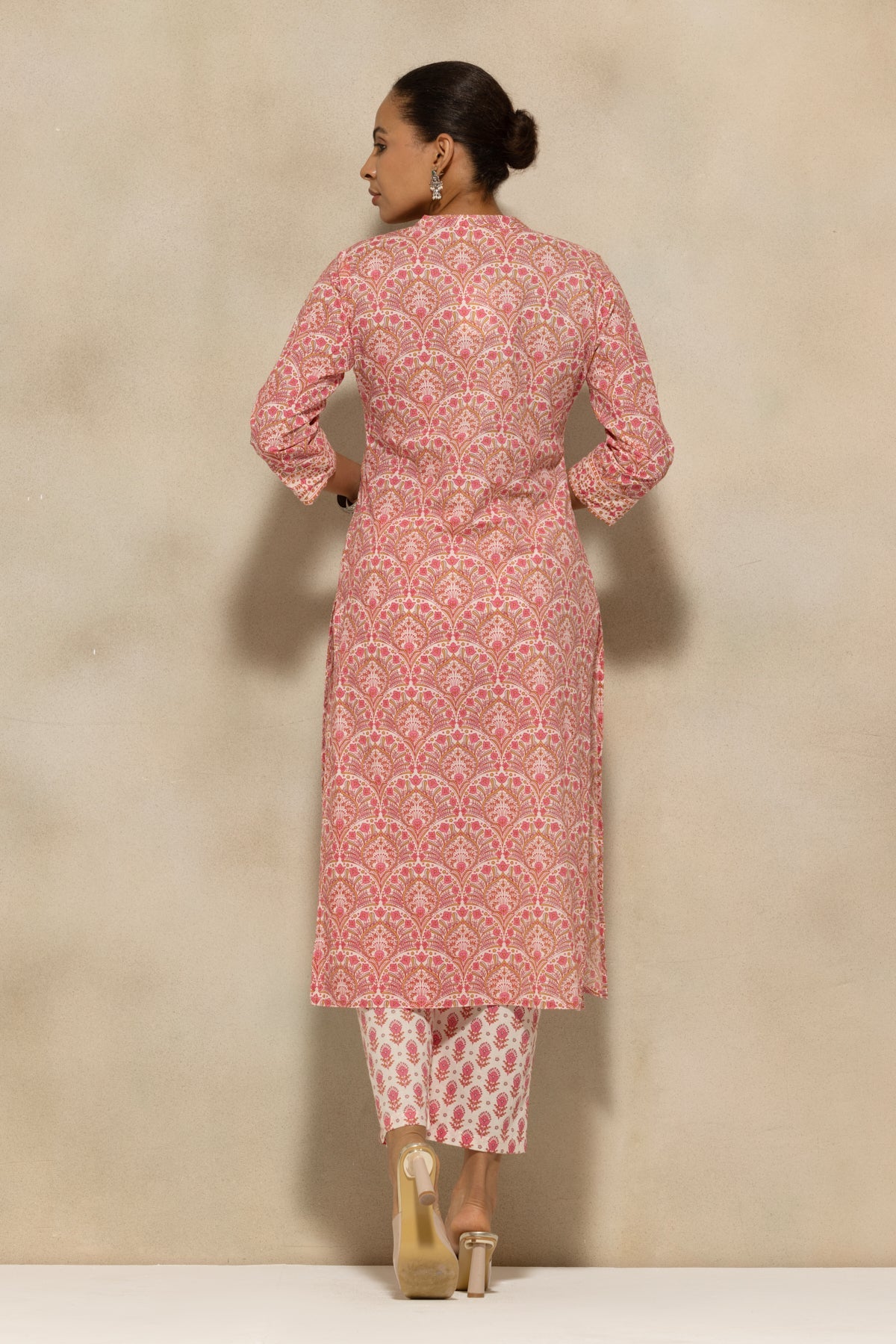 Pink Printed Kurta 2 Pcs Set
