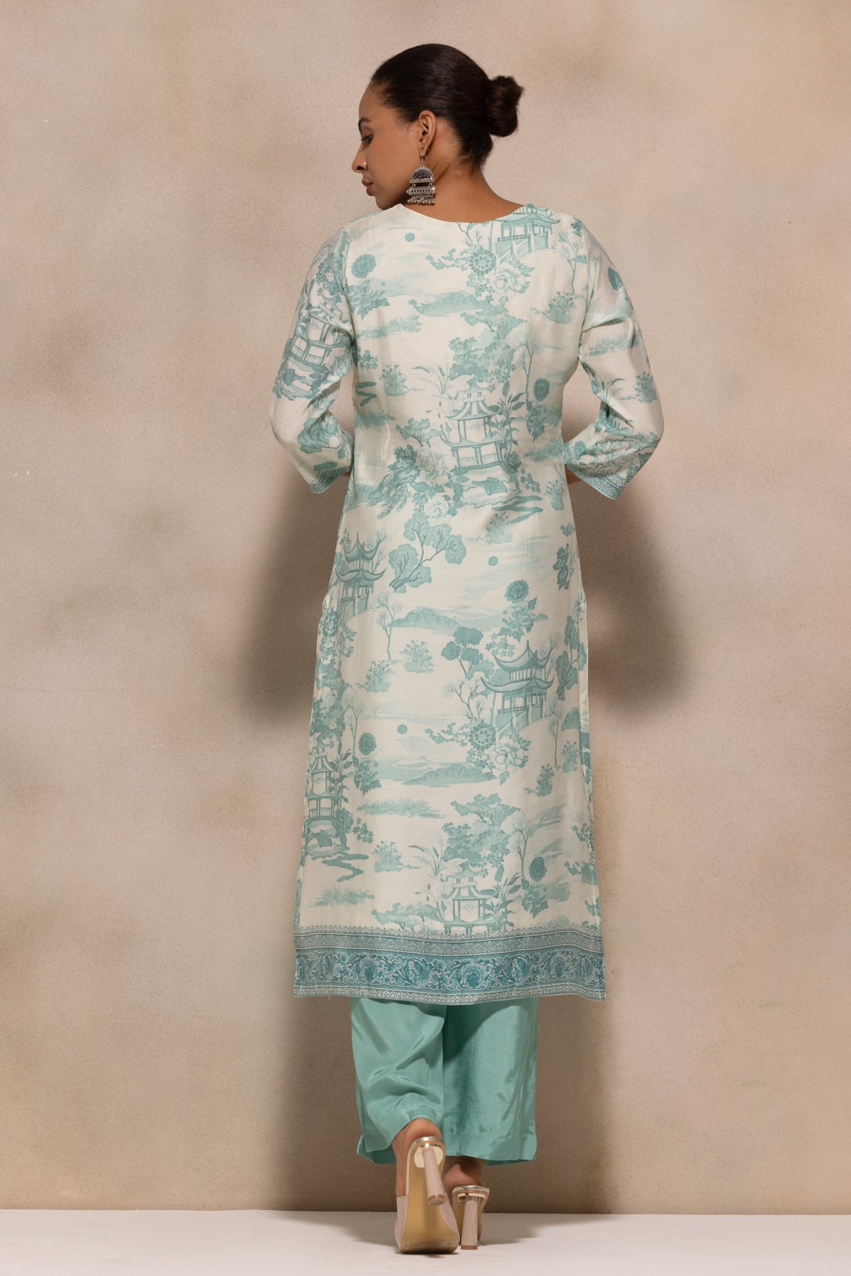 Cream Printed Kurta 3 Pcs Set