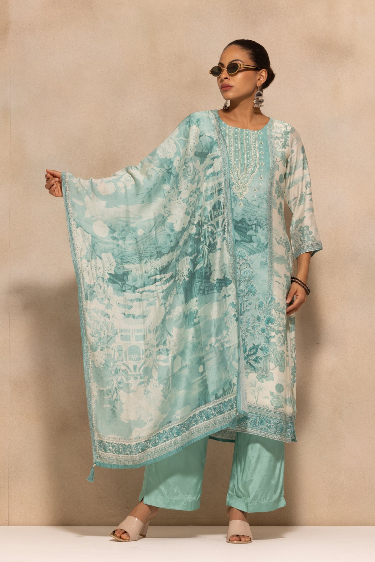 Cream Printed Kurta 3 Pcs Set