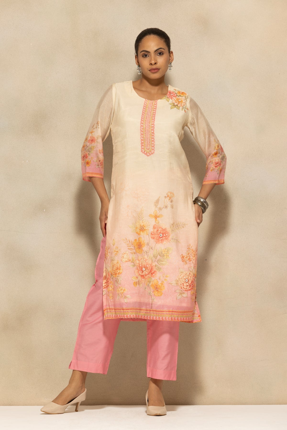 Cream Floral Printed Kurta 3 Pcs Set