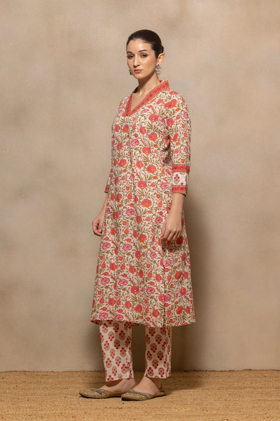 Cream Floral Printed Kurta 3 Pcs Set