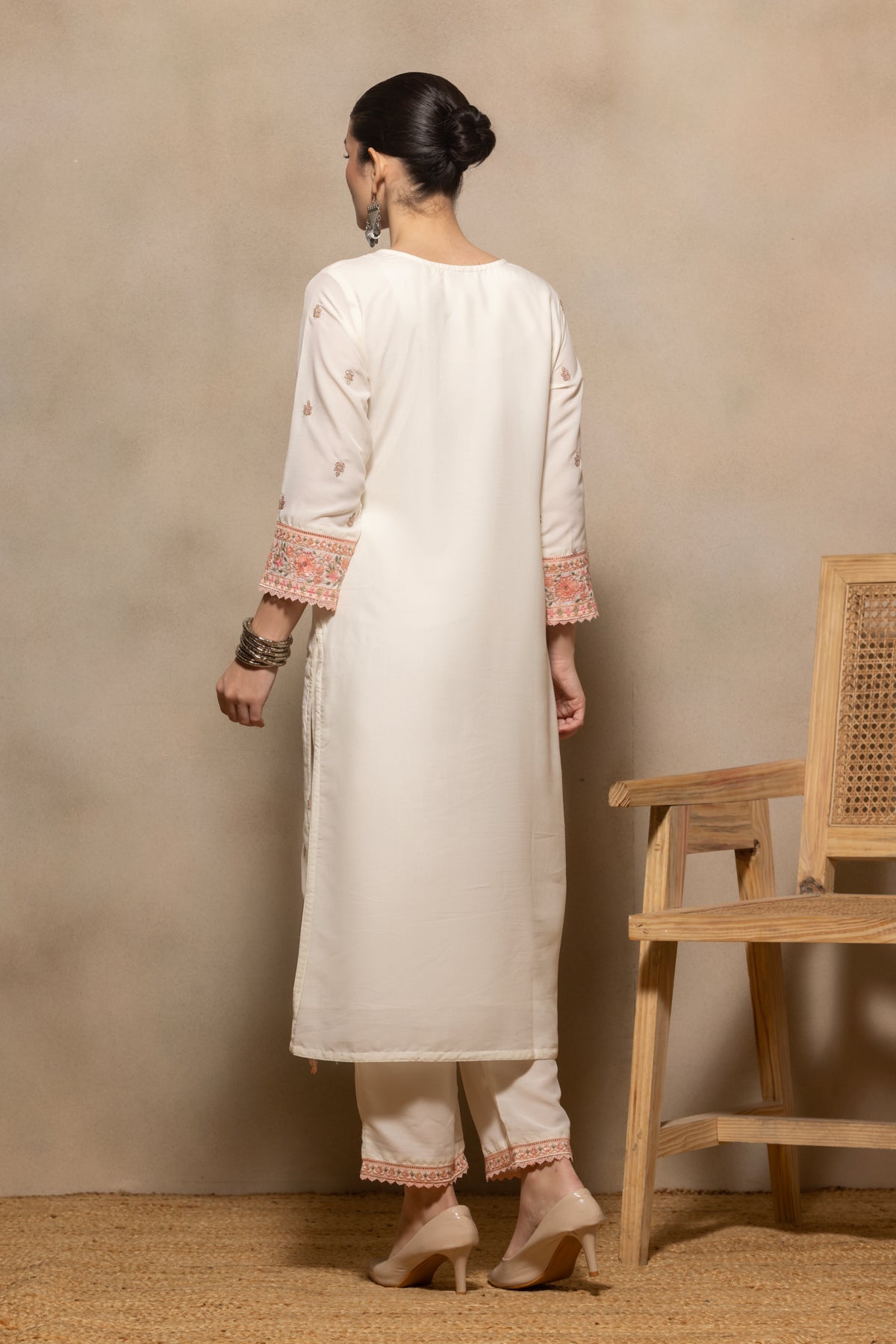 Cream Embroidered Kurta 3 Pcs Set