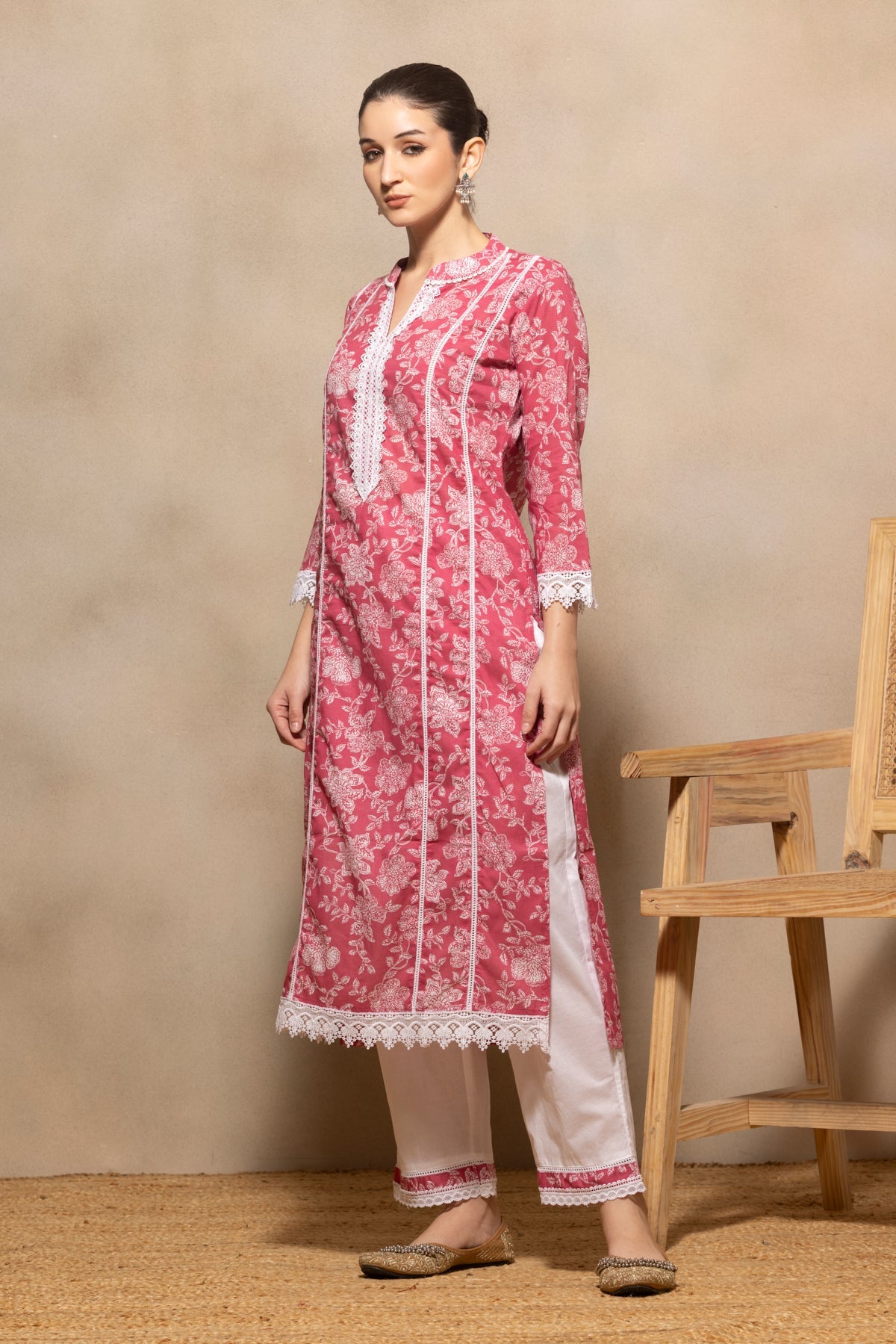 Pink Printed Kurta 2 Pcs Set