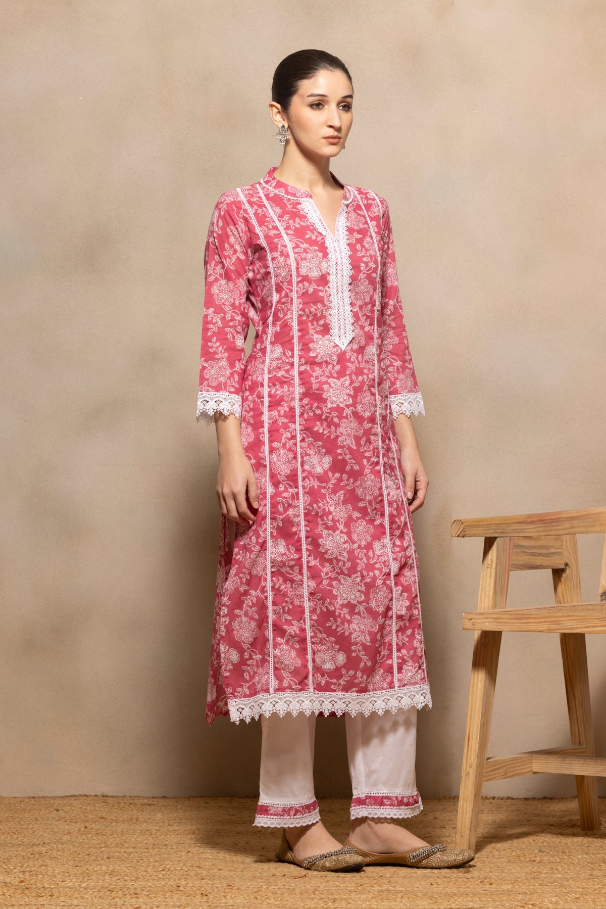 Pink Printed Kurta 2 Pcs Set