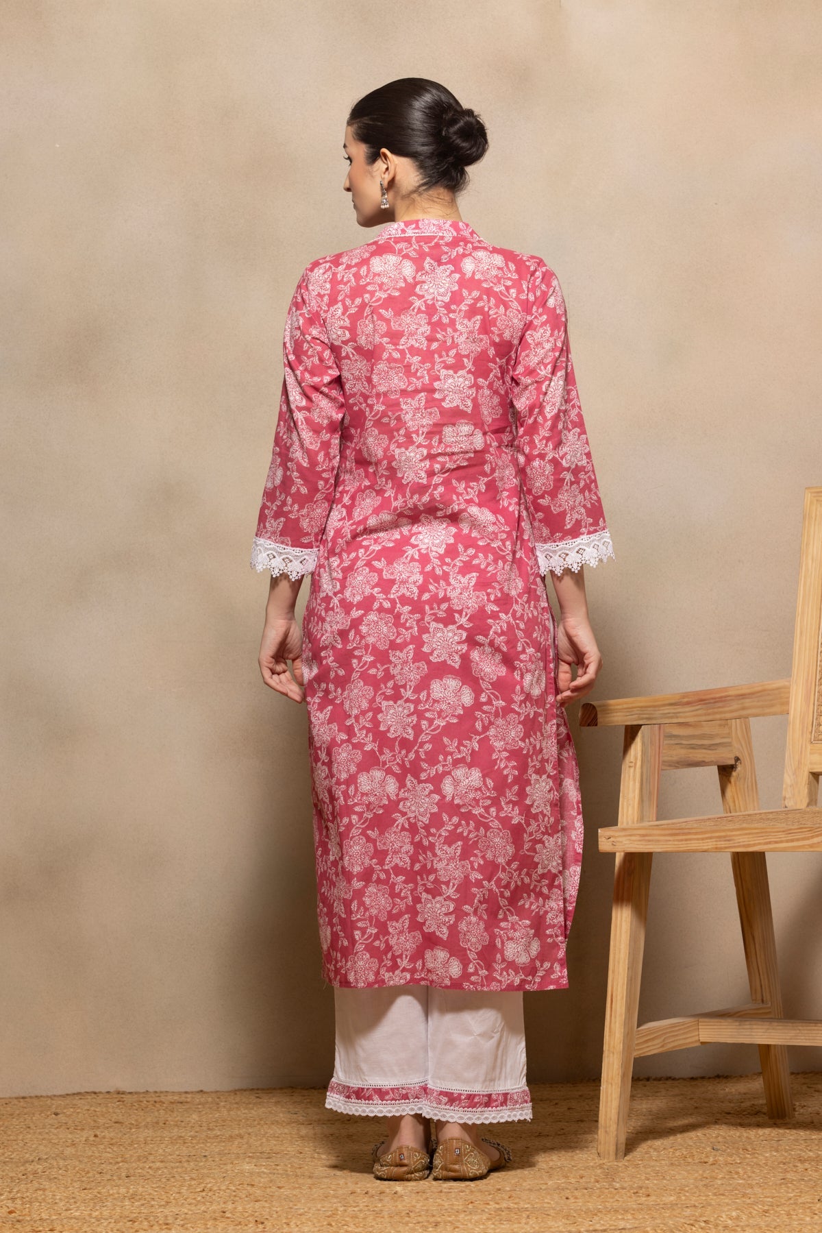 Pink Printed Kurta 2 Pcs Set