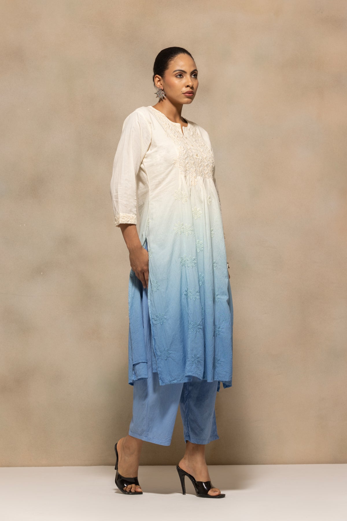Cream Embroidered Kurta 3 Pcs Set