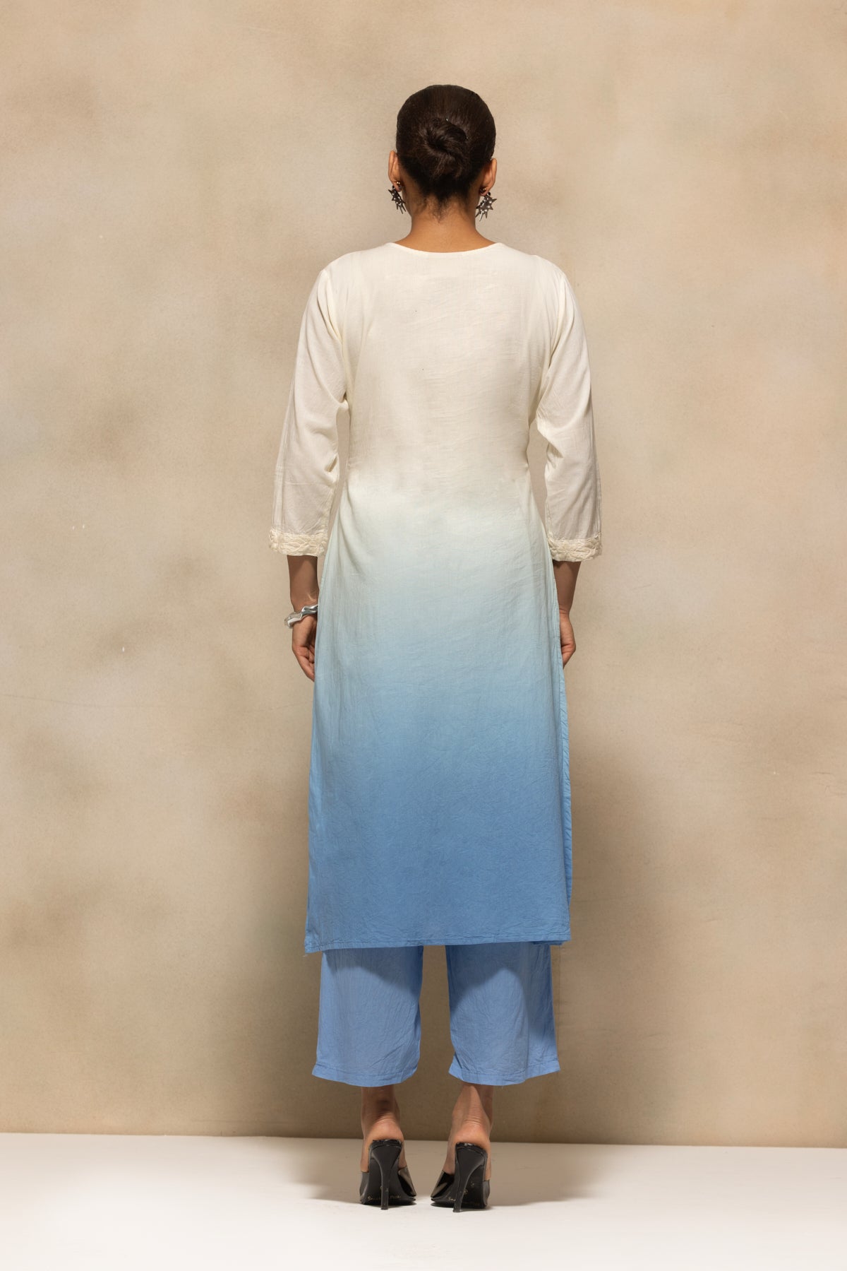 Cream Embroidered Kurta 3 Pcs Set