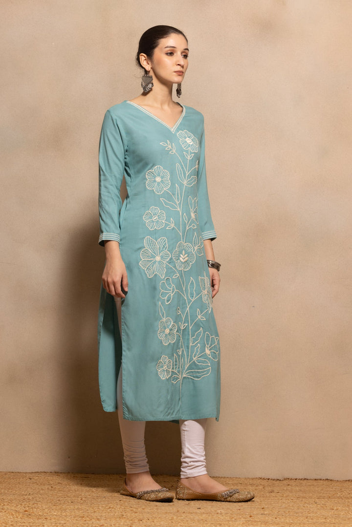 Green Floral Embroidered Kurta
