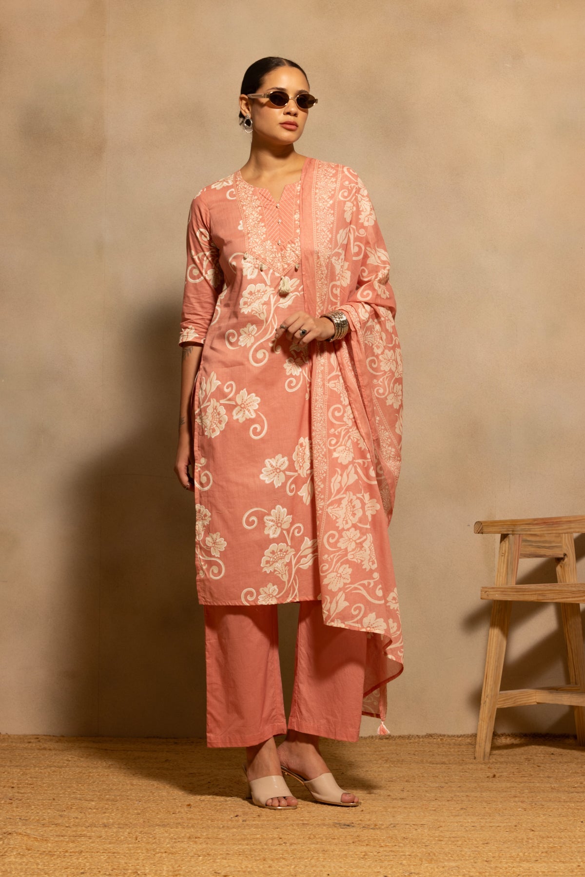 Pink Floral Printed Kurta 3 Pcs Set