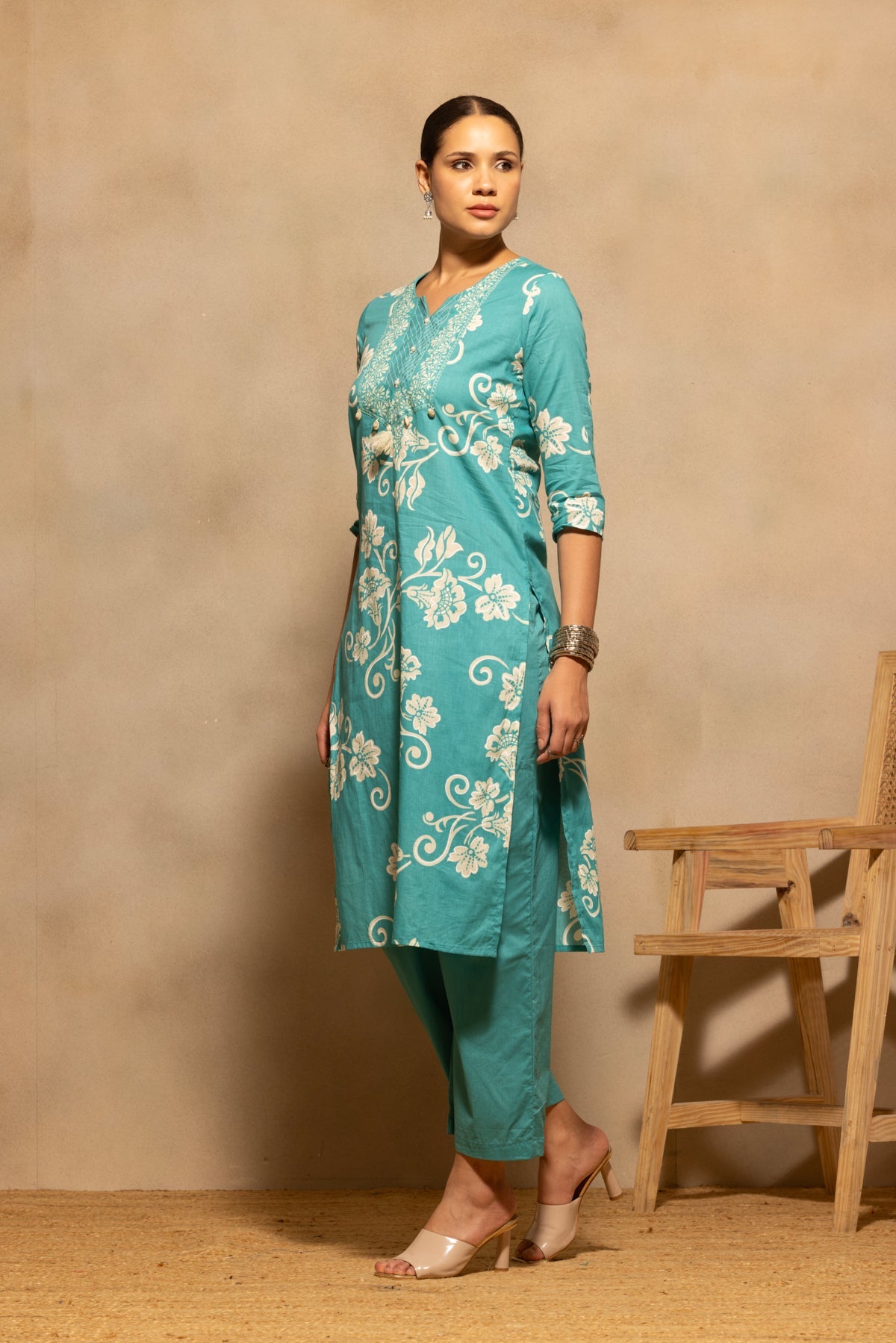 Green Floral Printed Kurta 3 Pcs Set