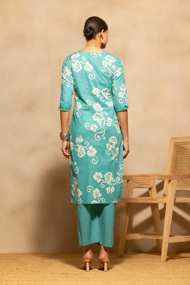 Green Floral Printed Kurta 3 Pcs Set
