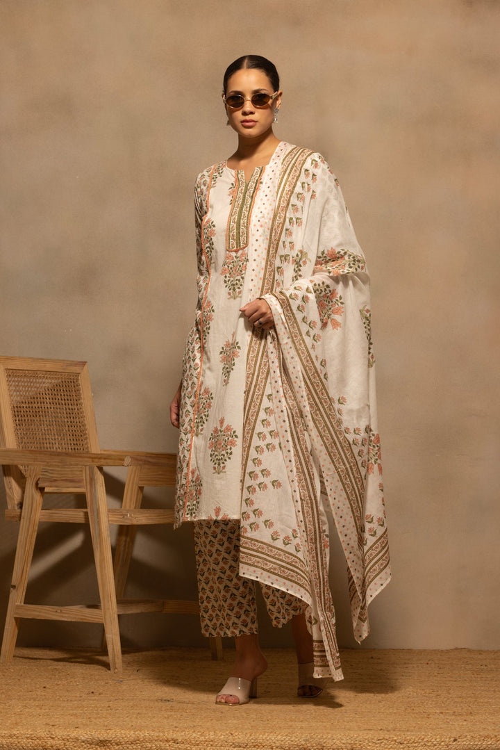 Cream Floral Printed Kurta 3 Pcs Set