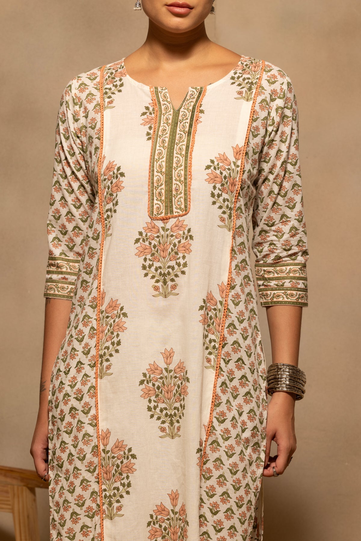 Cream Floral Printed Kurta 3 Pcs Set