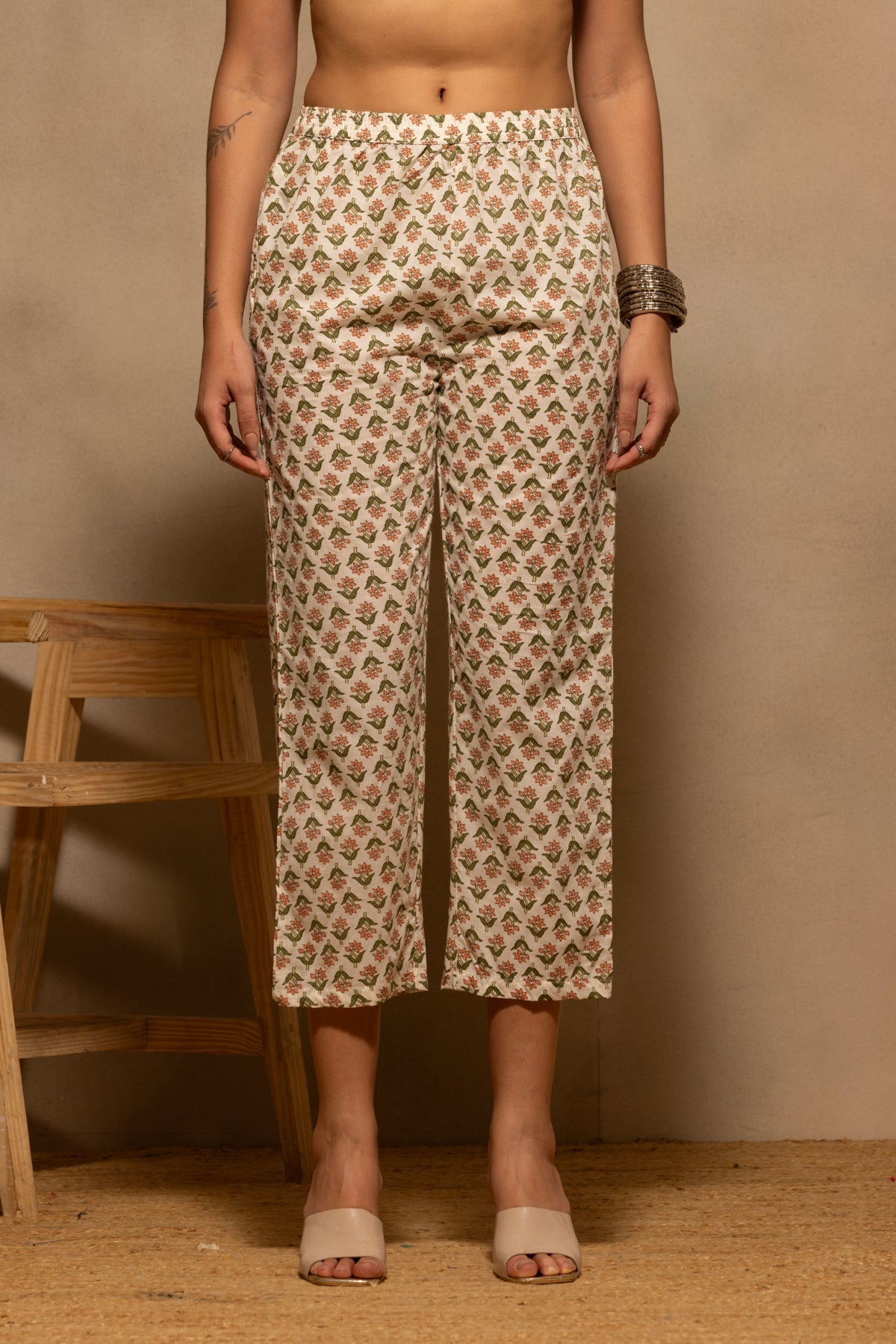 Cream Floral Printed Kurta 3 Pcs Set