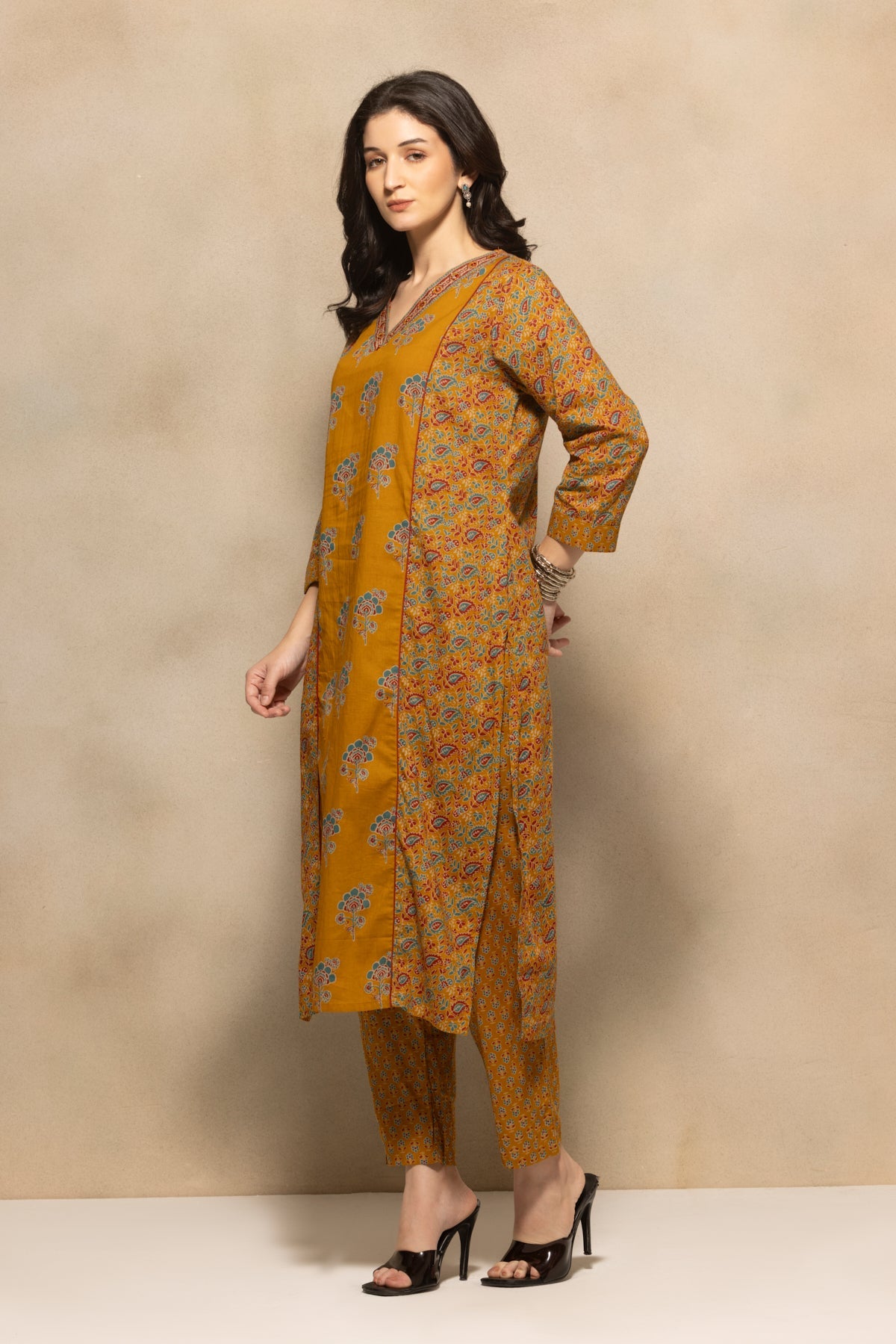 Mustard Floral Printed Kurta 3 Pcs Set
