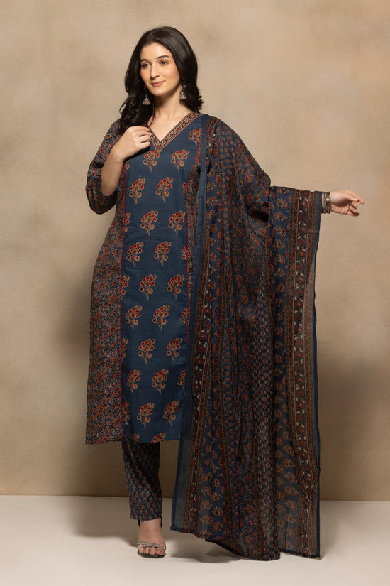 Blue Floral Printed Kurta 3 Pcs Set
