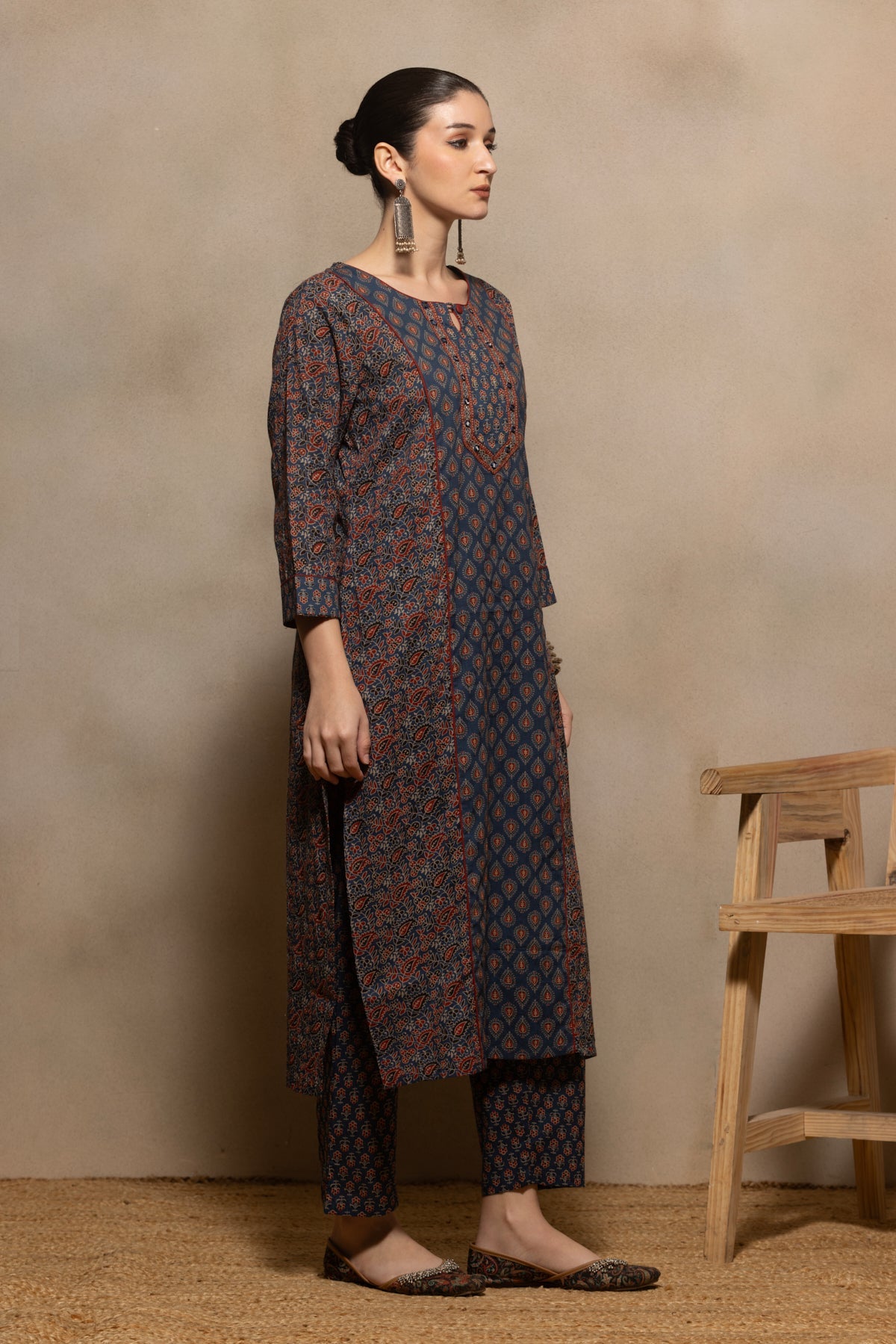 Blue Floral Printed Kurta 3 Pcs Set