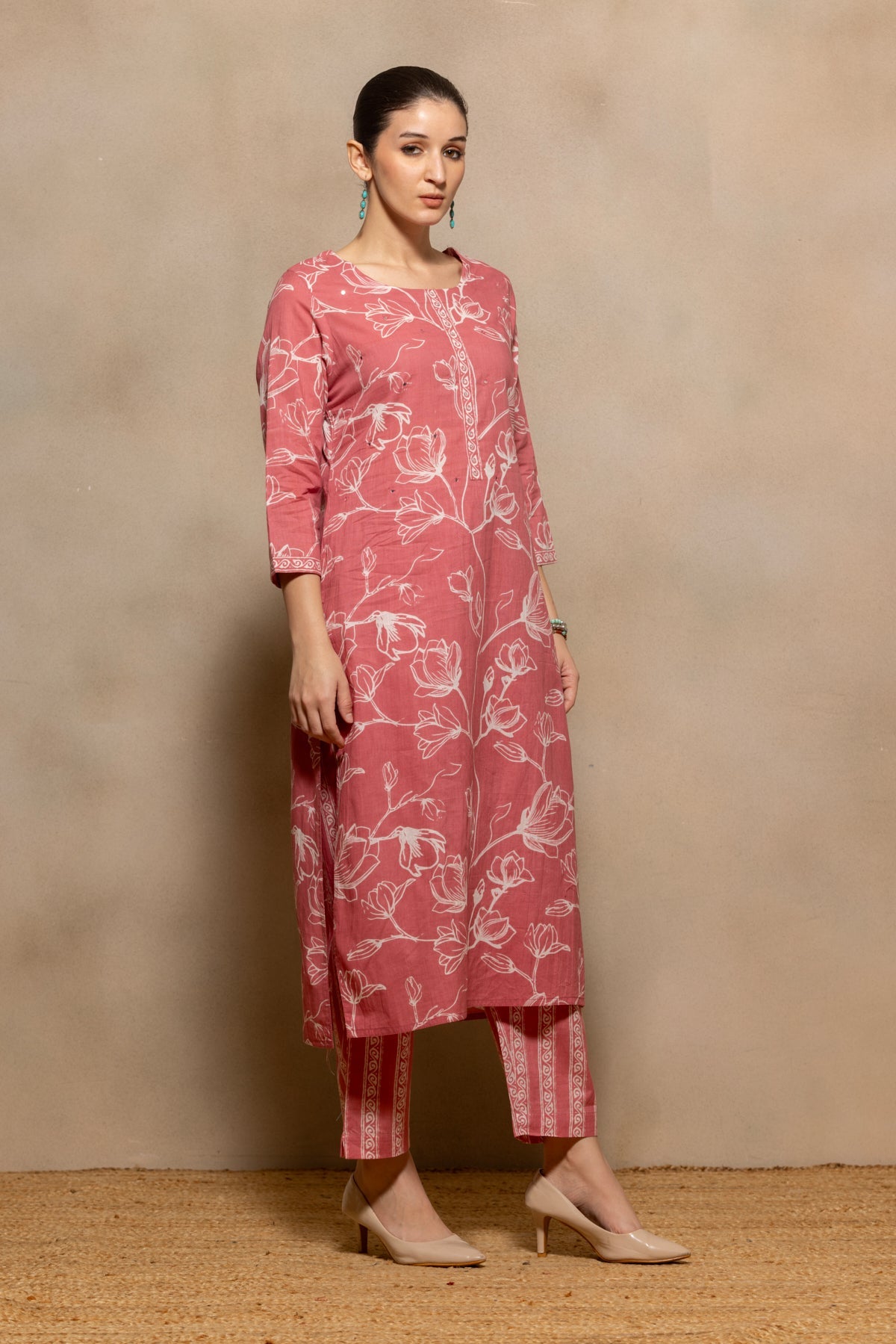 Pink Floral Printed Kurta 3 Pcs Set