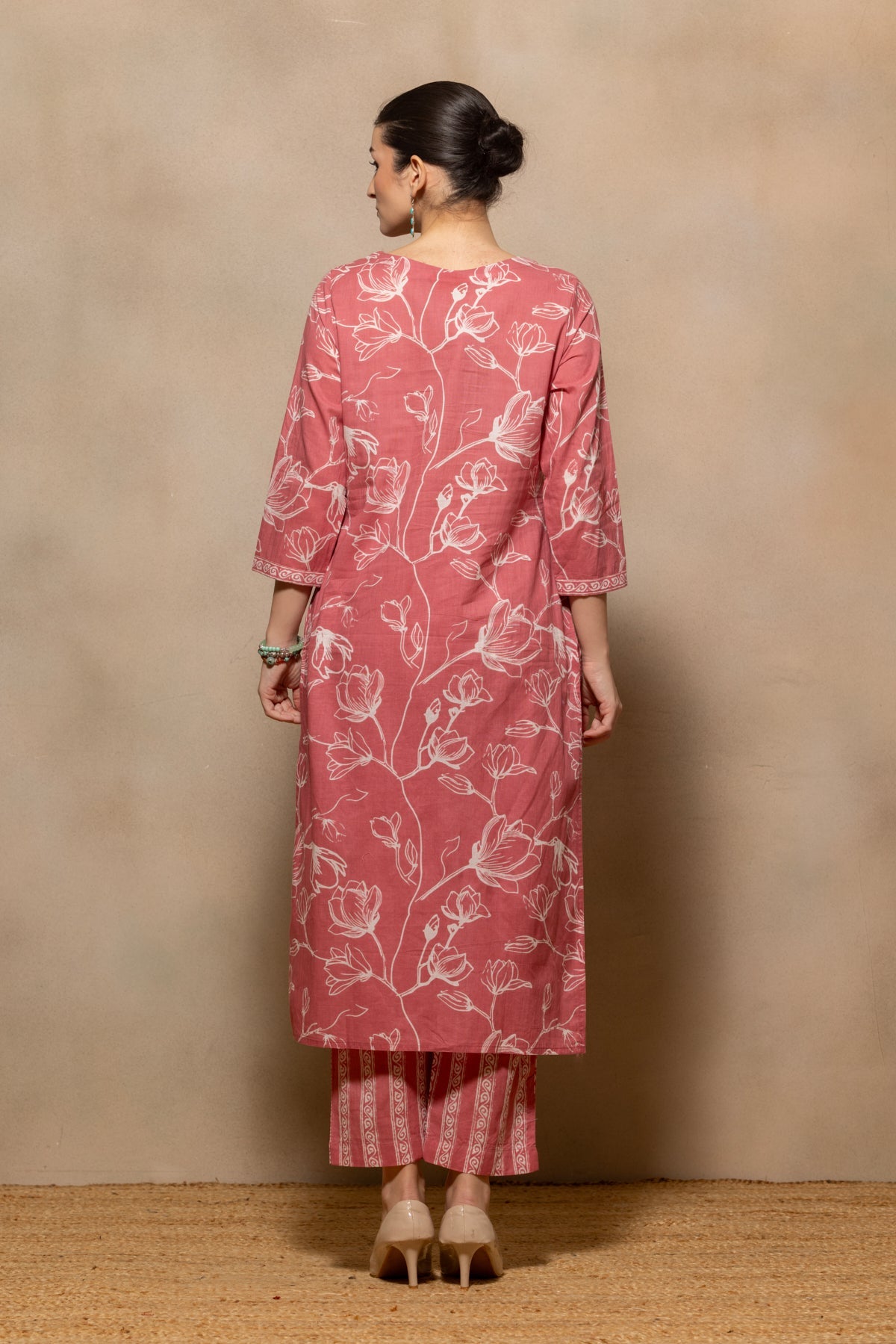 Pink Floral Printed Kurta 3 Pcs Set