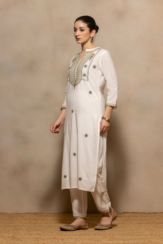 Cream Embroidered Sequenced Kurta 3 Pcs Set