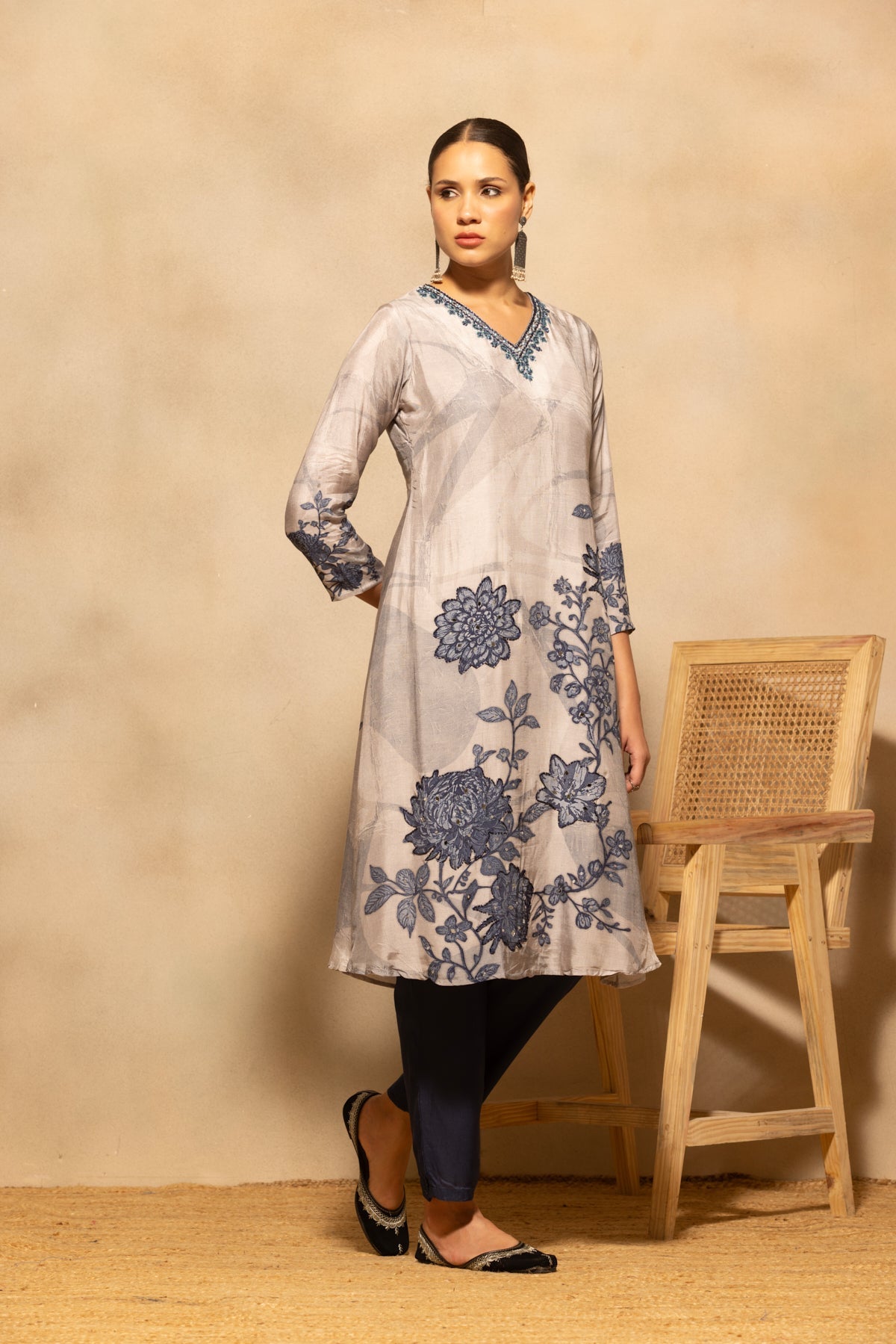 Grey Floral Printed A-line Kurta 3 Pcs Set