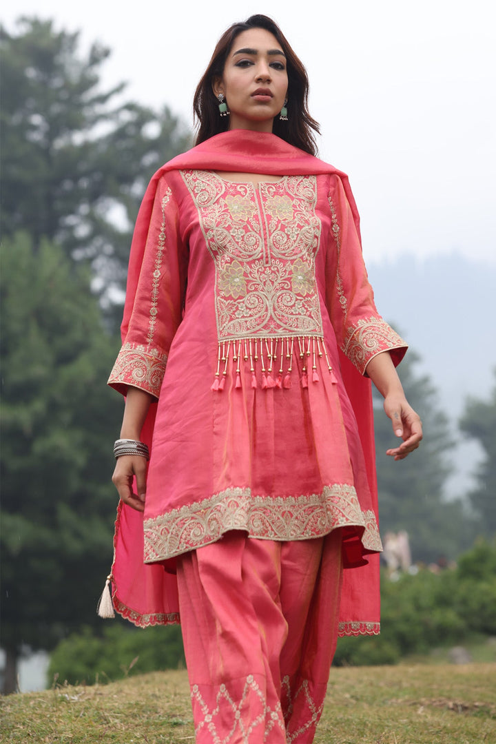Pink Floral Embroidered Kurta 3 Pcs Set