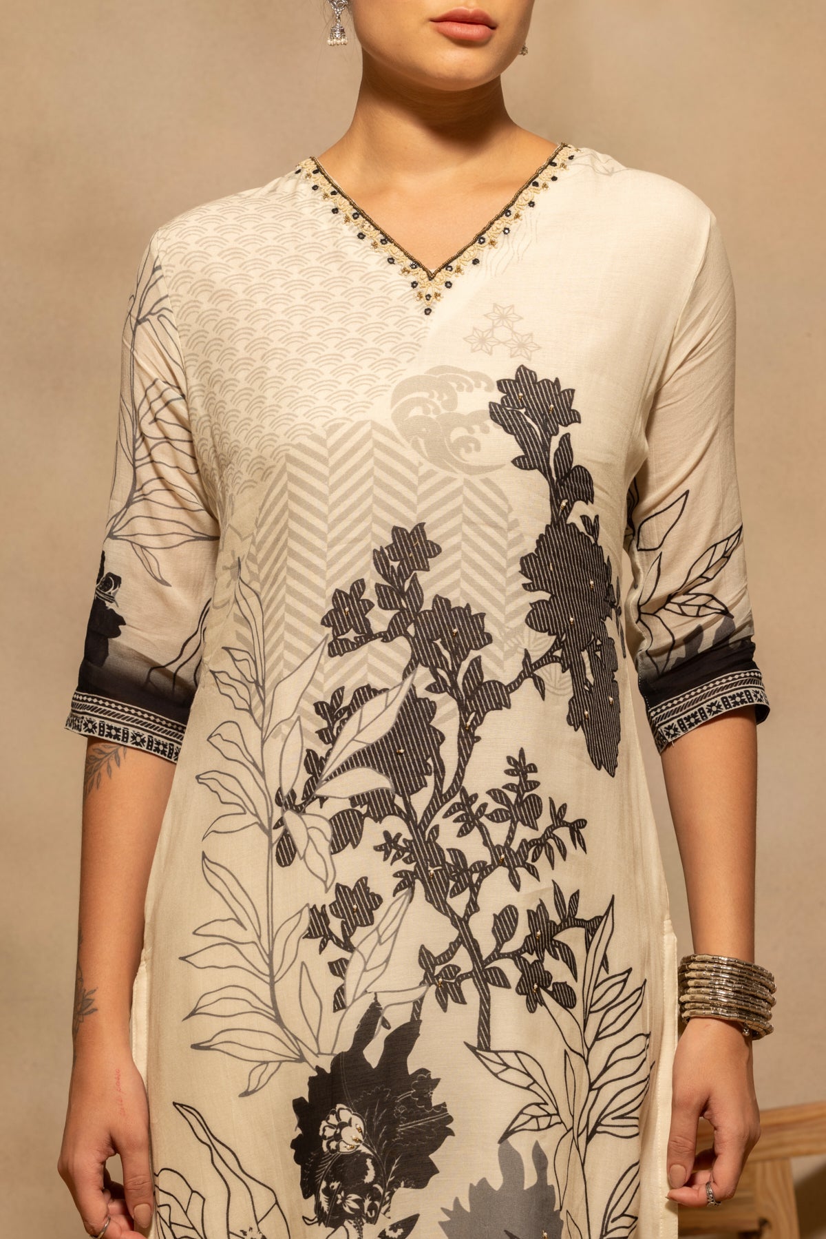 Cream Printed Kurta 3 Pcs Set