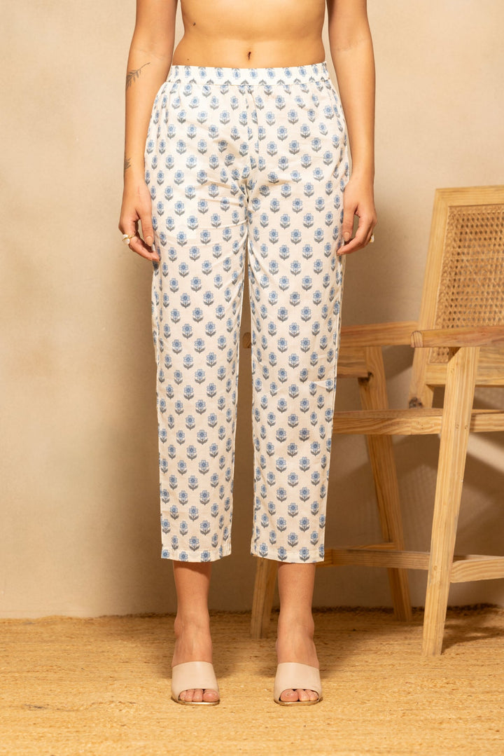 White Floral Printed Kurta 3 Pcs Set