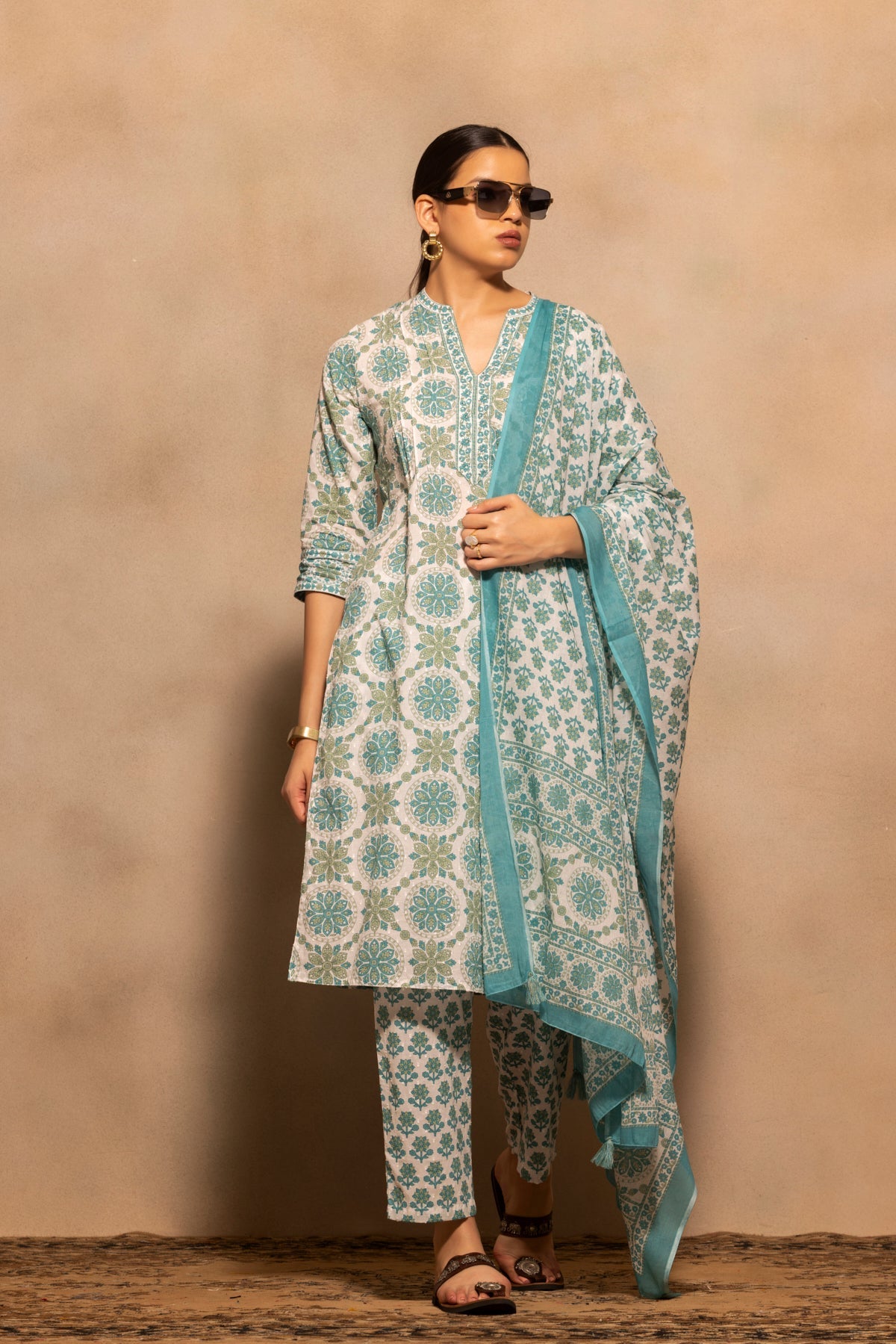 White Printed Kurta 3 Pcs Set
