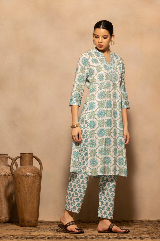 White Printed Kurta 3 Pcs Set