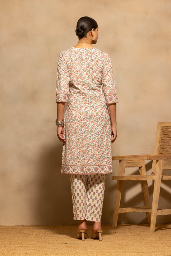 Cream Floral Printed Kurta 3 Pcs Set