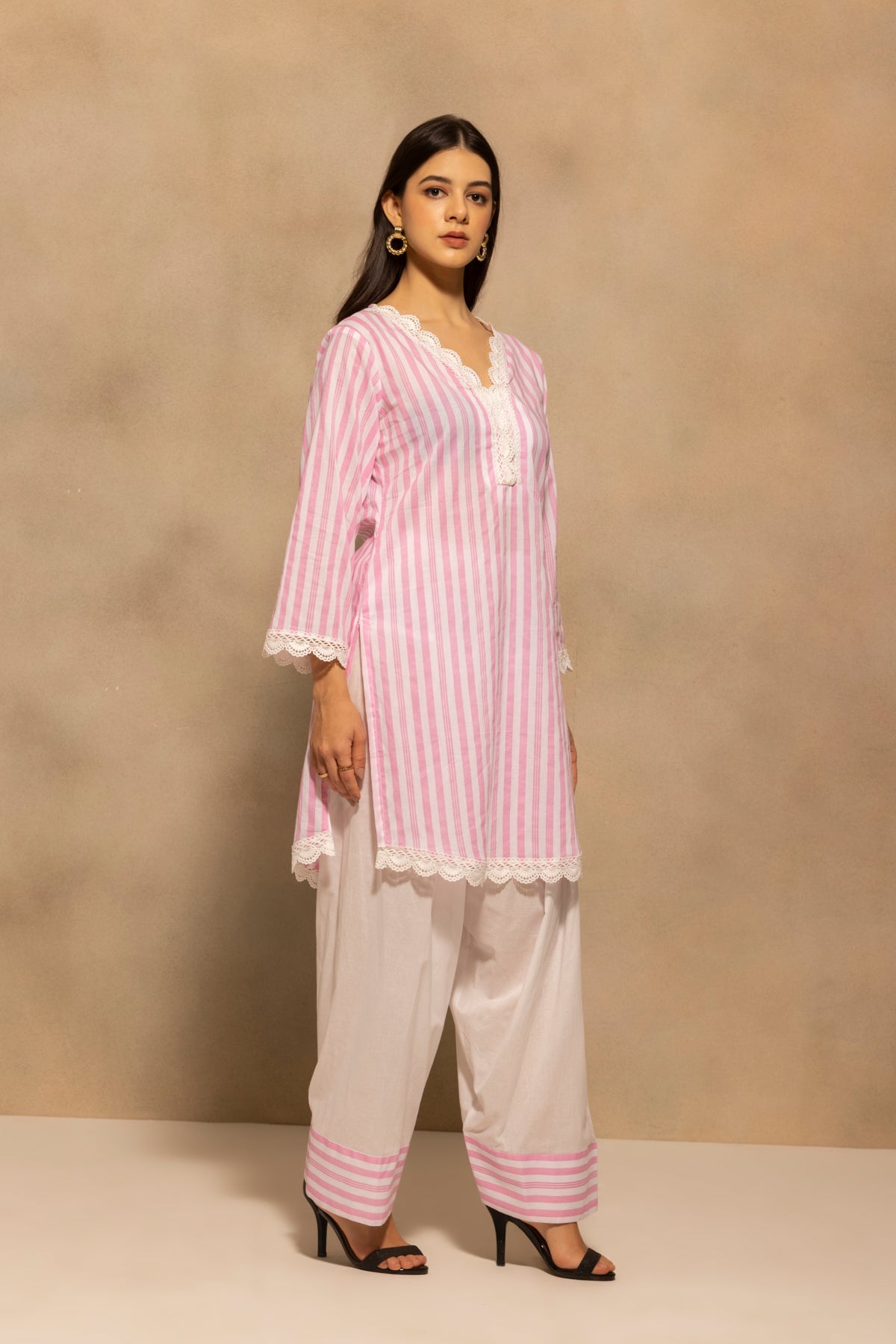 Pink Striped Printed Kurta 2 Pcs Set