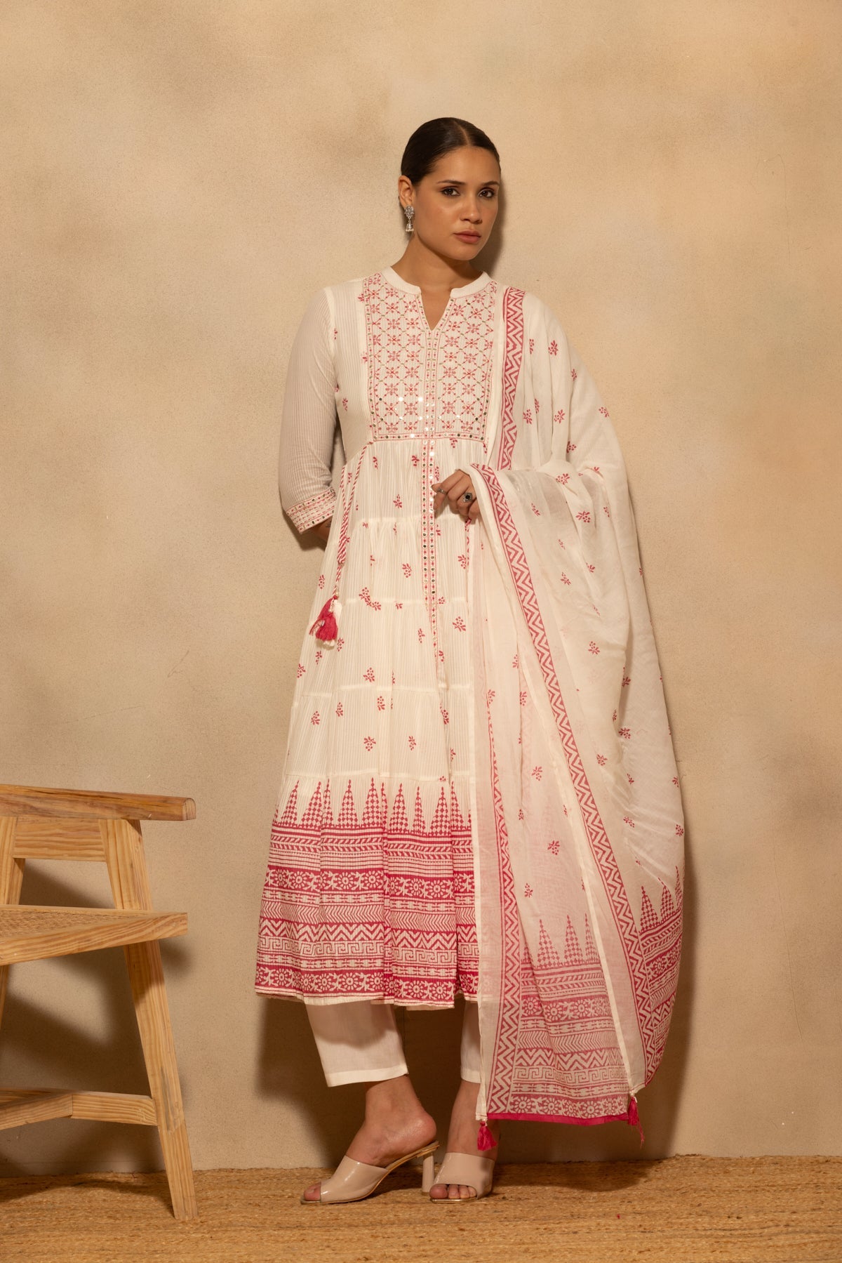 Cream Embellished Flared Kurta 3 Pcs Set