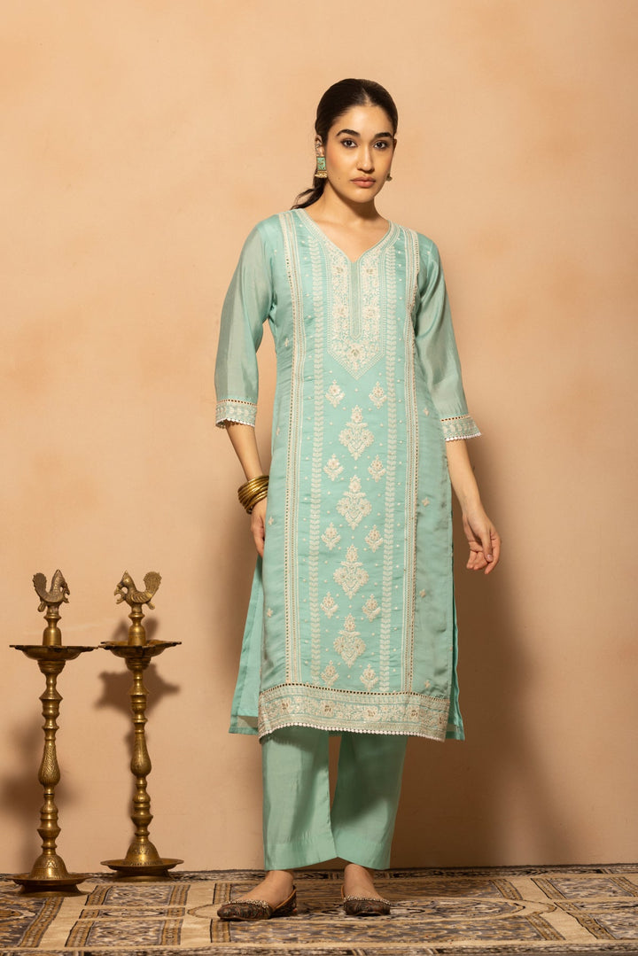 Green Embroidered Kurta 3 Pcs Set