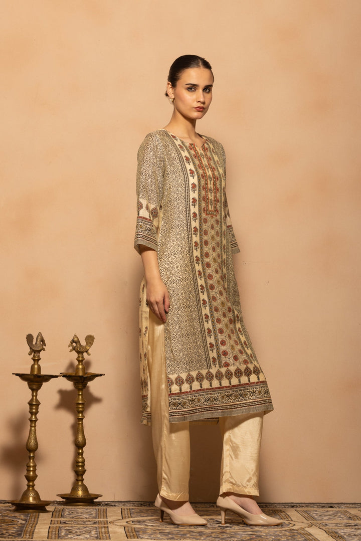 Cream Printed Kurta 3 Pcs Set