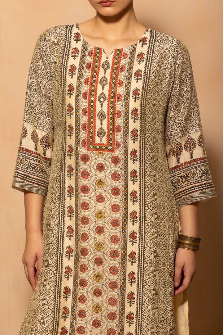 Cream Printed Kurta 3 Pcs Set