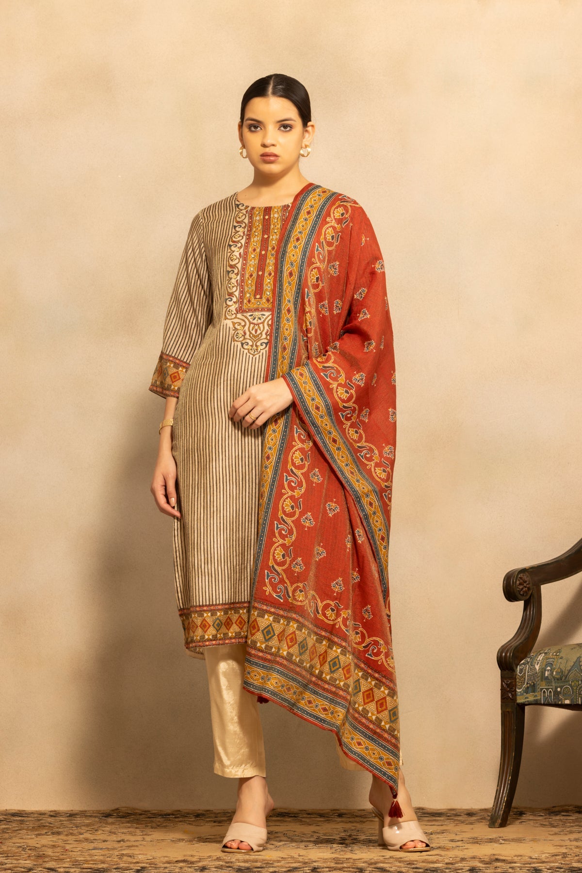 Beige Printed Kurta 3 Pcs Set