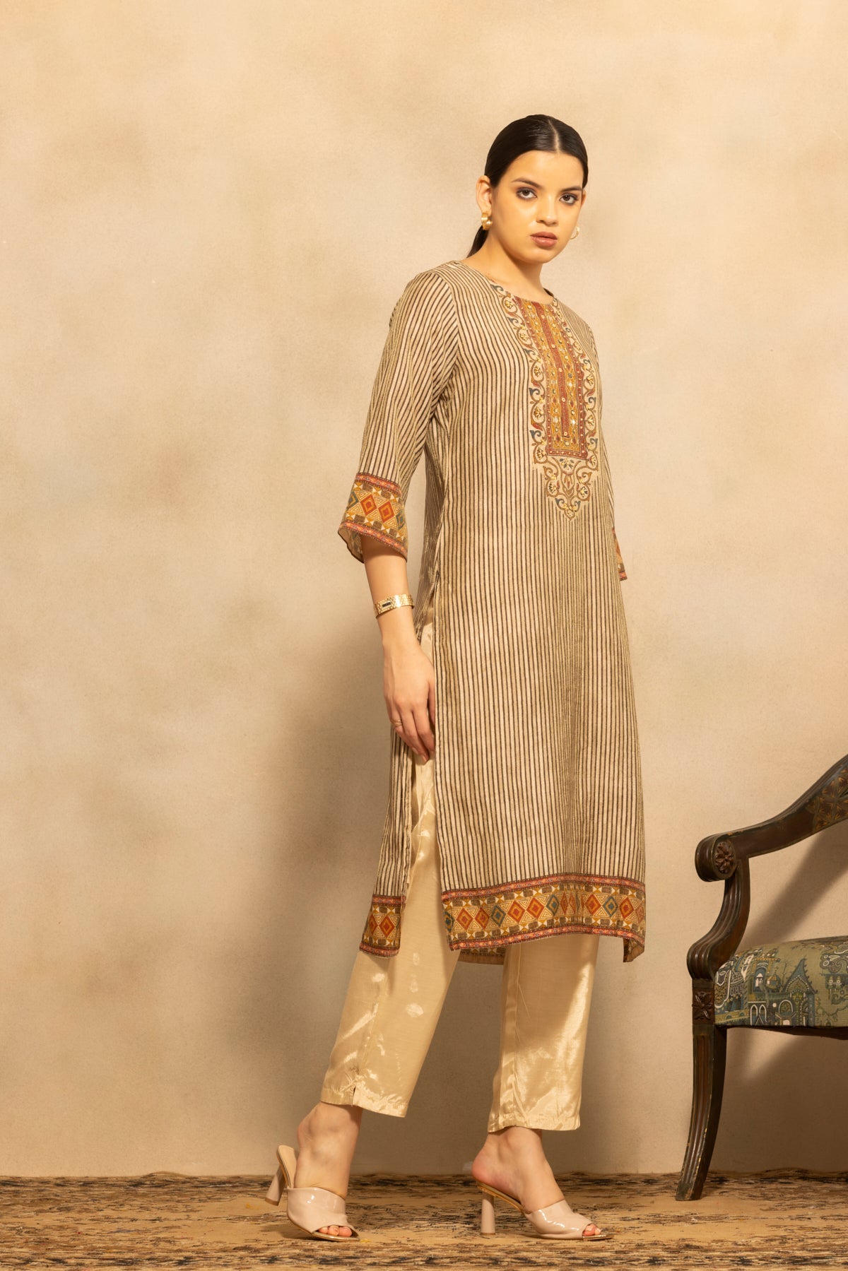 Beige Printed Kurta 3 Pcs Set