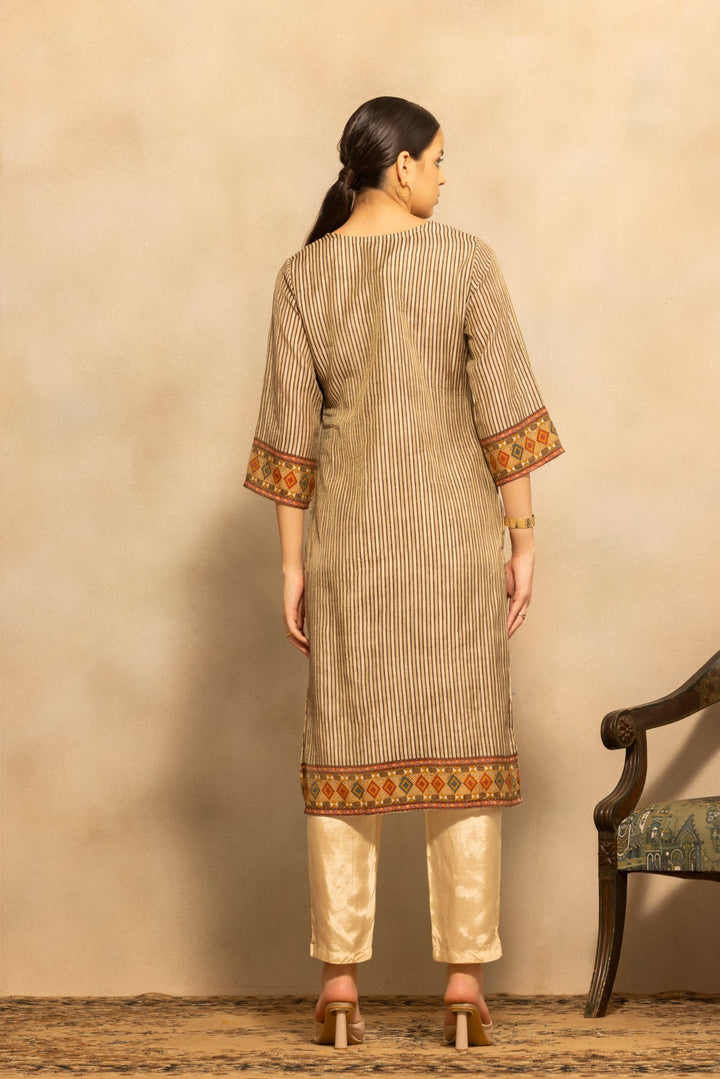 Beige Printed Kurta 3 Pcs Set