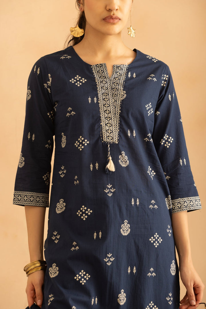 Blue Printed Kurta 3 Pcs Set